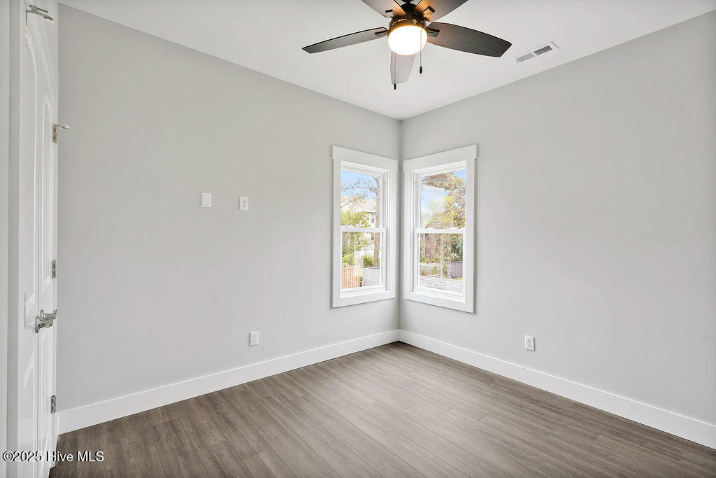 215 Spartanburg Avenue, 1