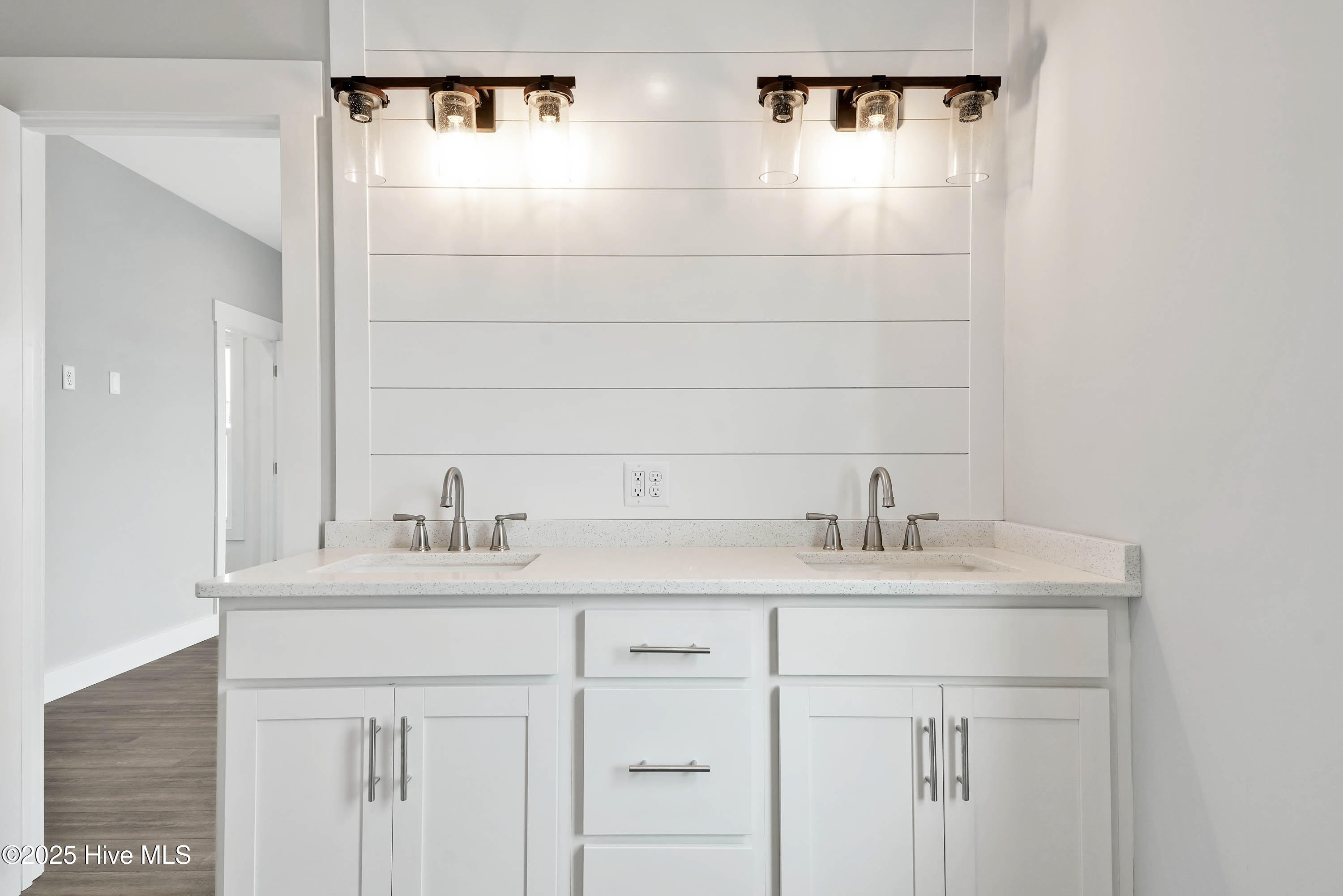 215 Spartanburg Avenue, 2