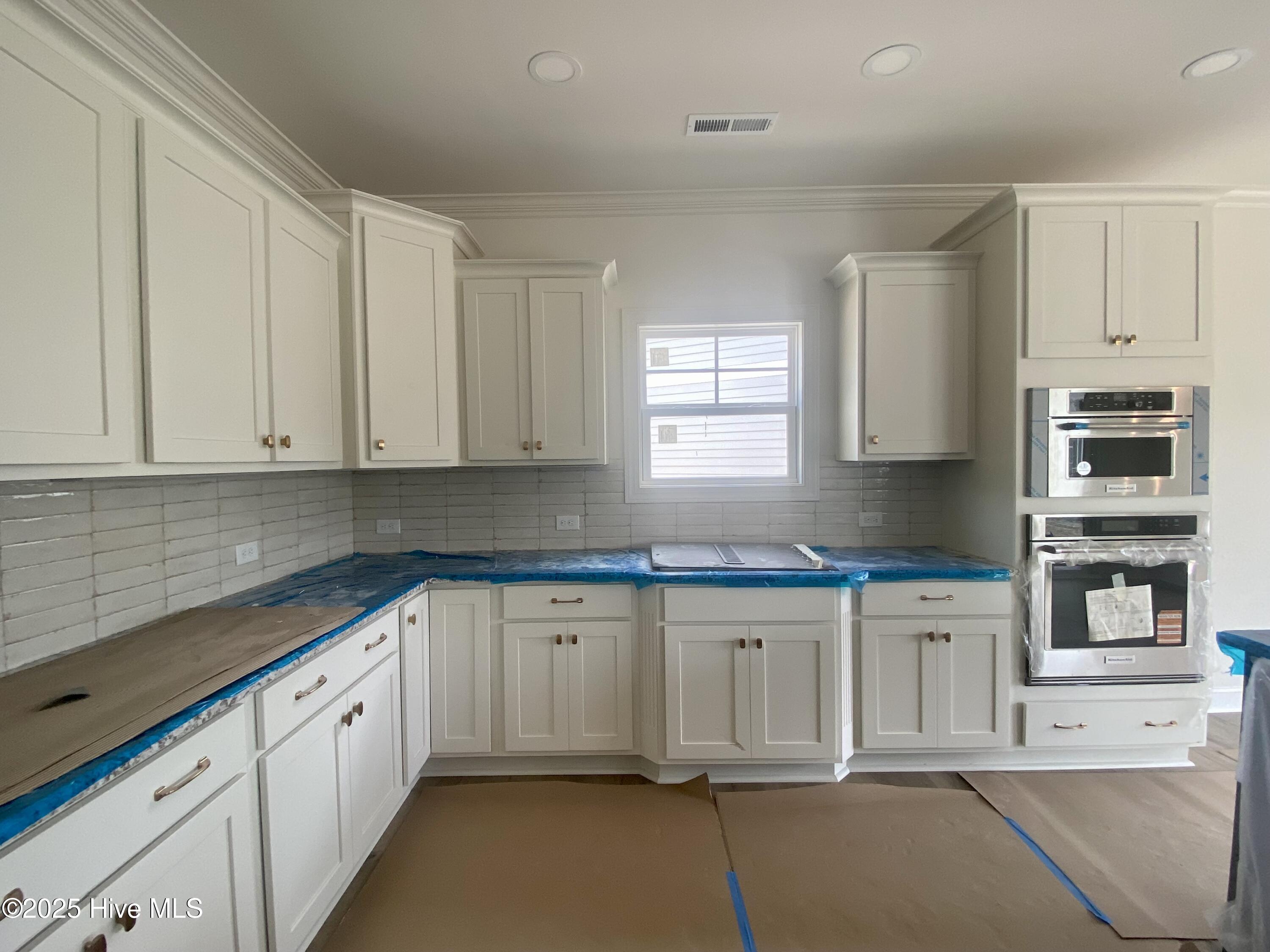 3377 Island Lakes Drive