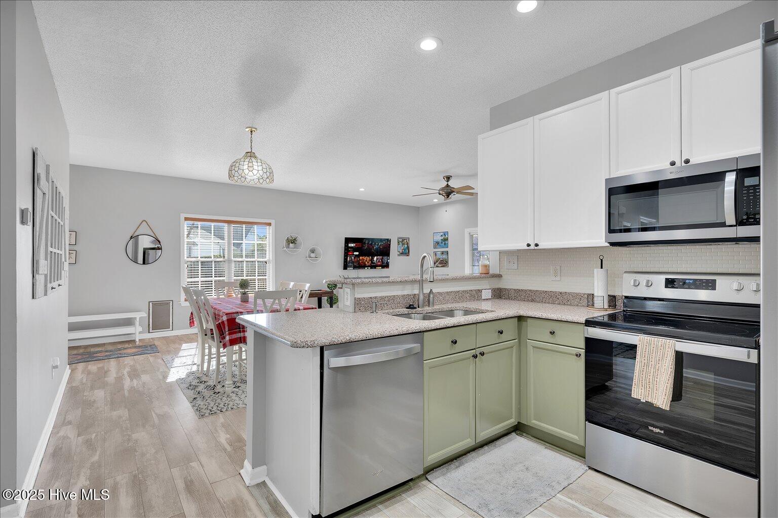 6602 Gaya Place