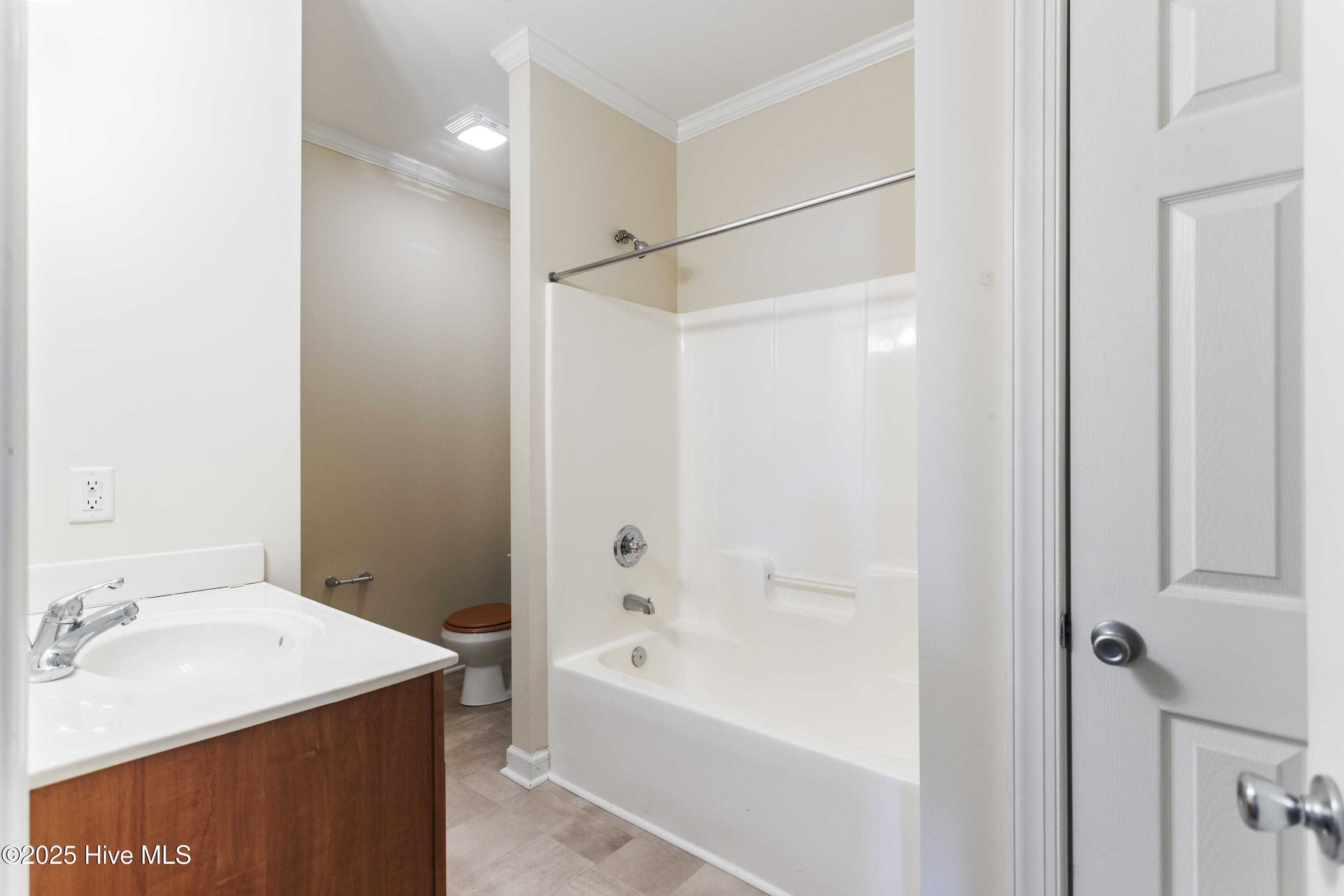 3802 River Front Place Unit 204