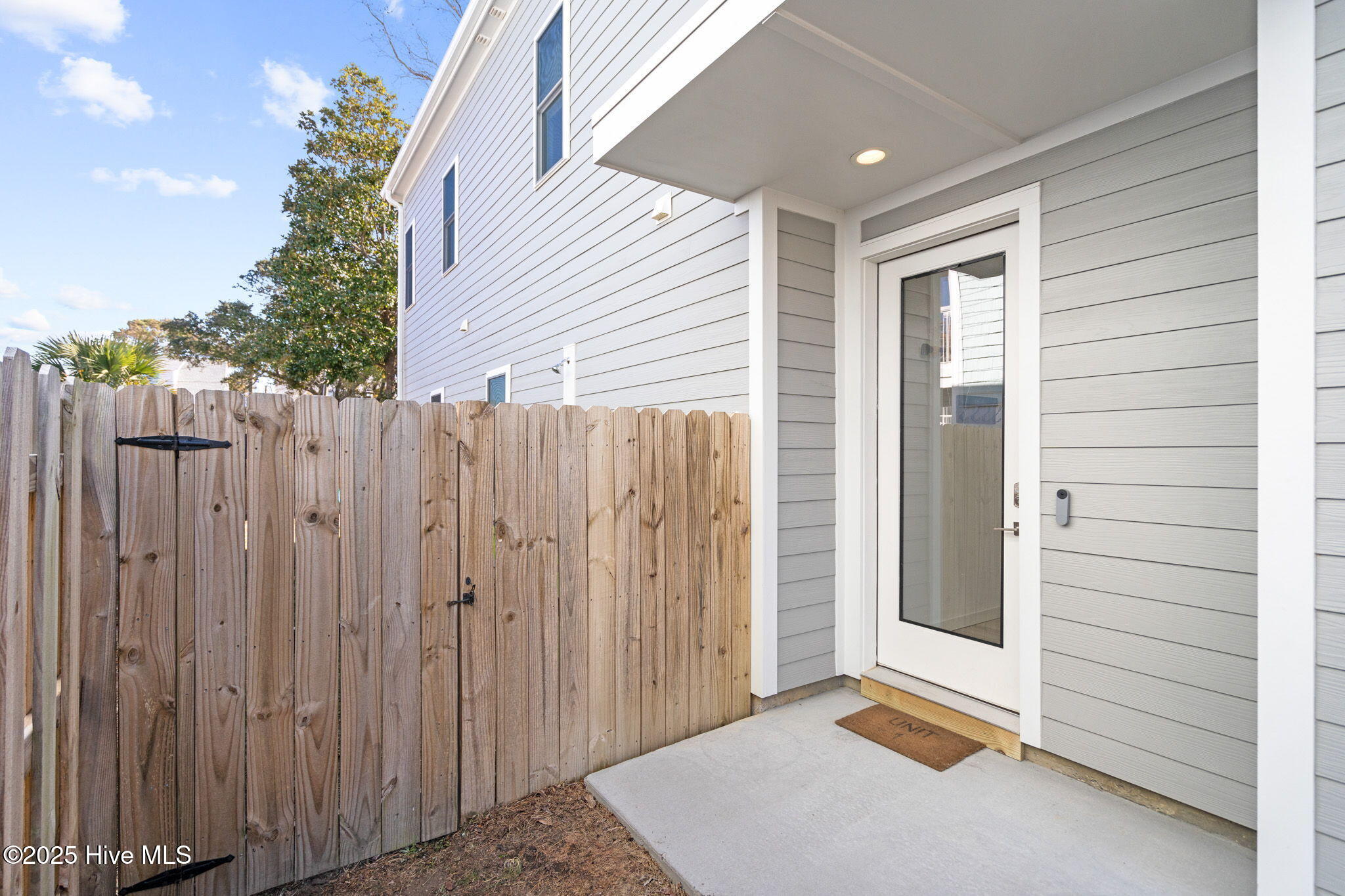 1417 Searay Lane, Unit 1