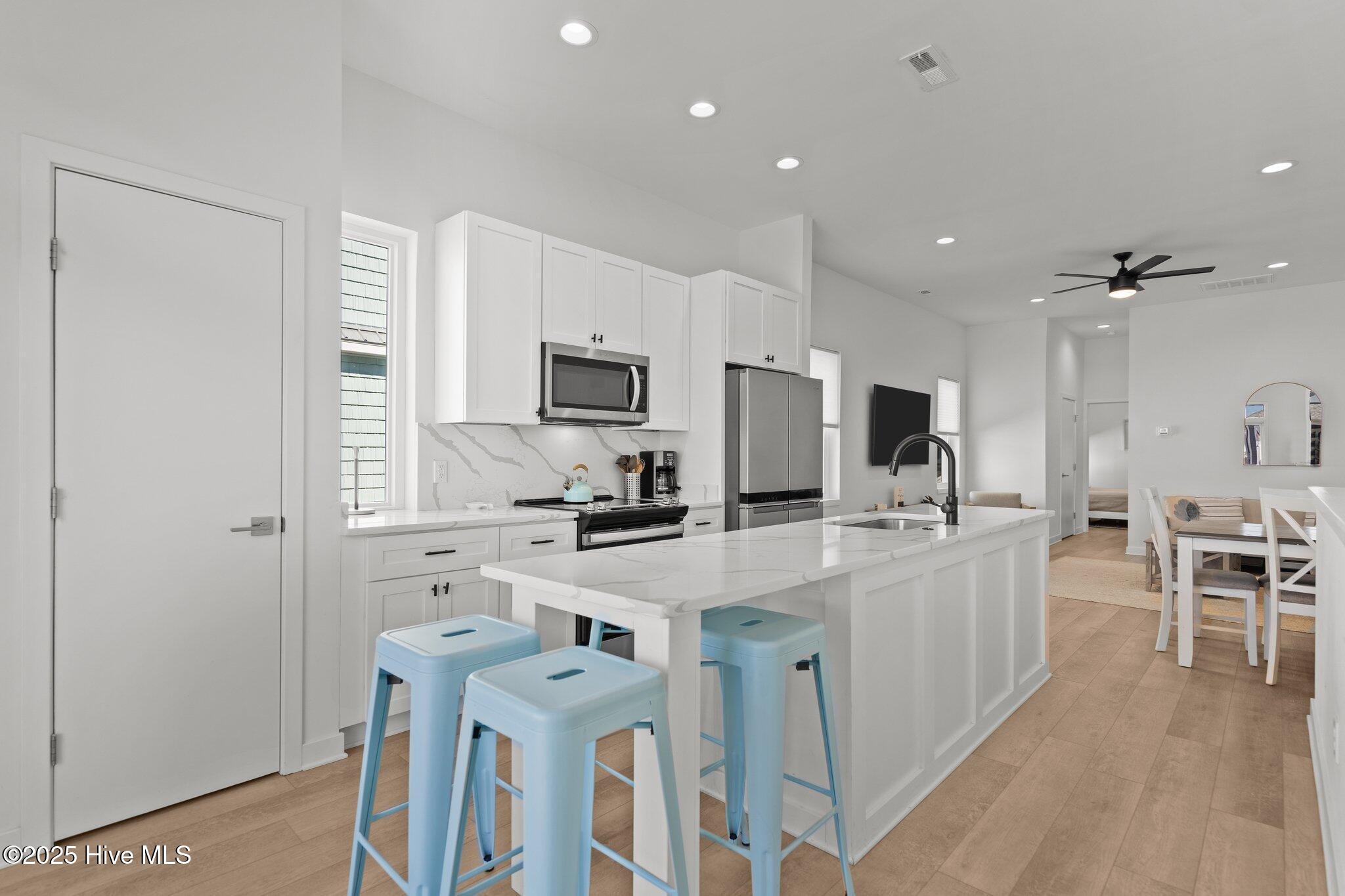 1417 Searay Lane, Unit 1