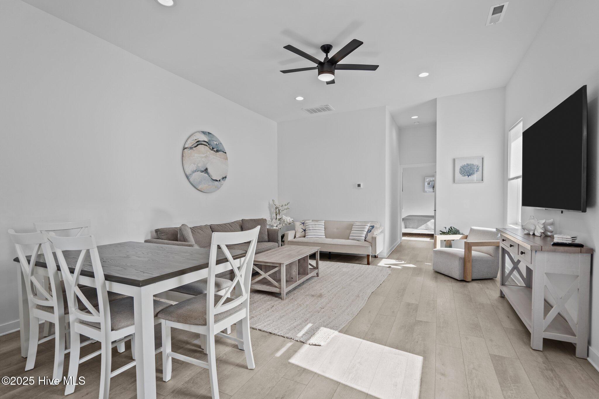 1417 Searay Lane, Unit 2