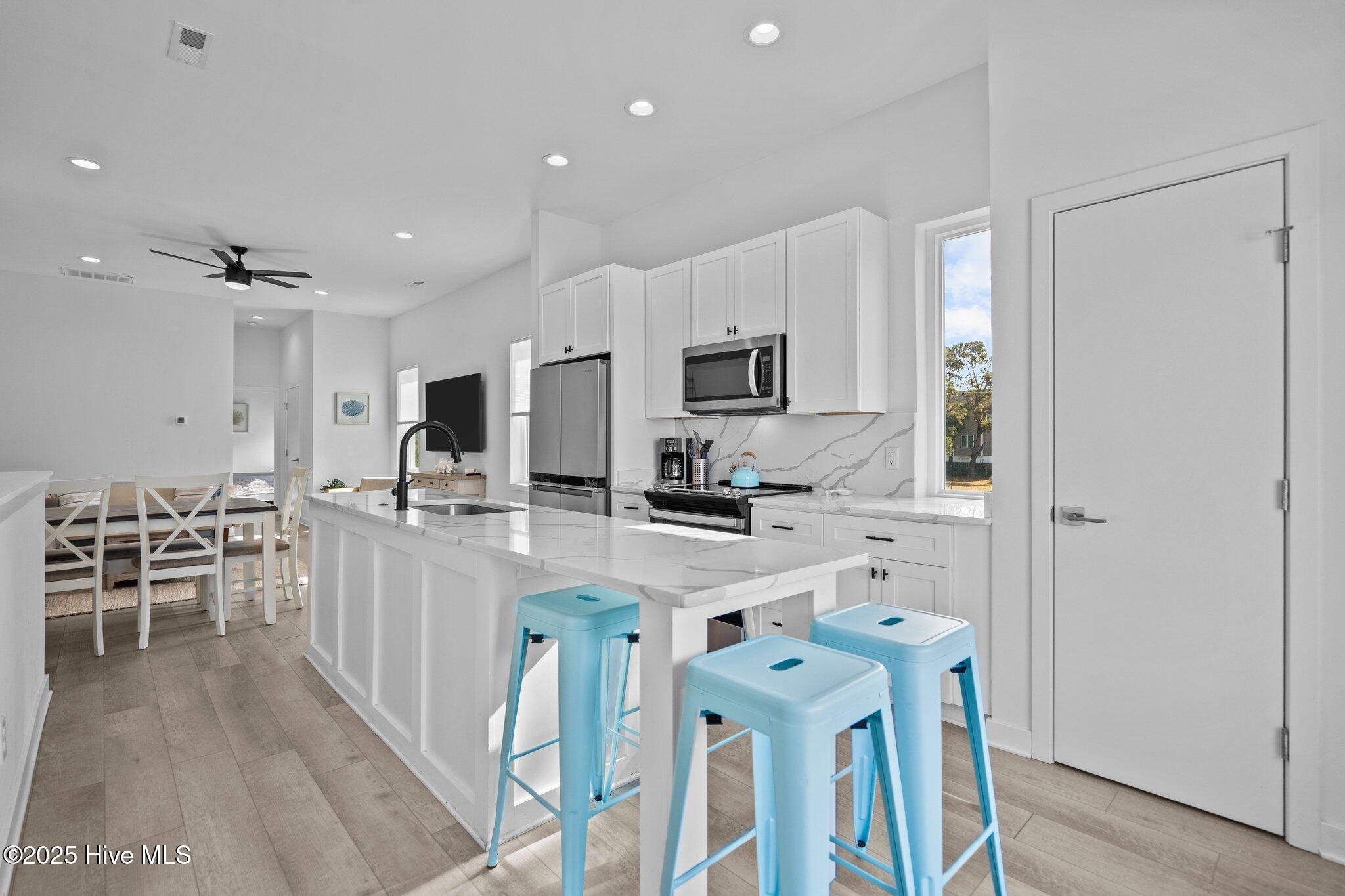 1417 Searay Lane, Unit 2