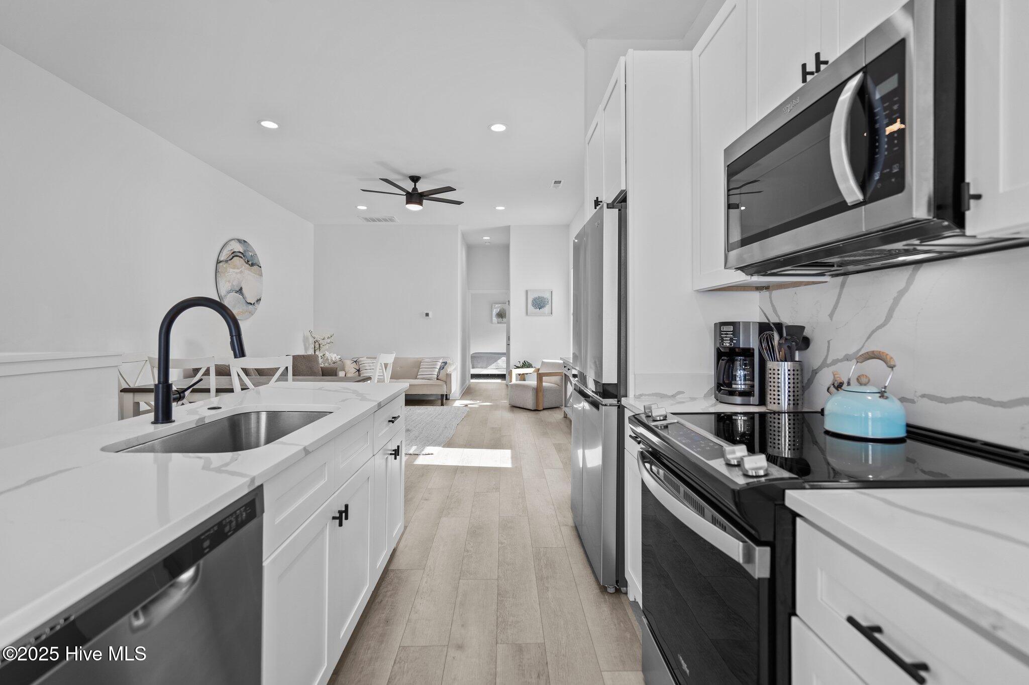 1417 Searay Lane, Unit 2