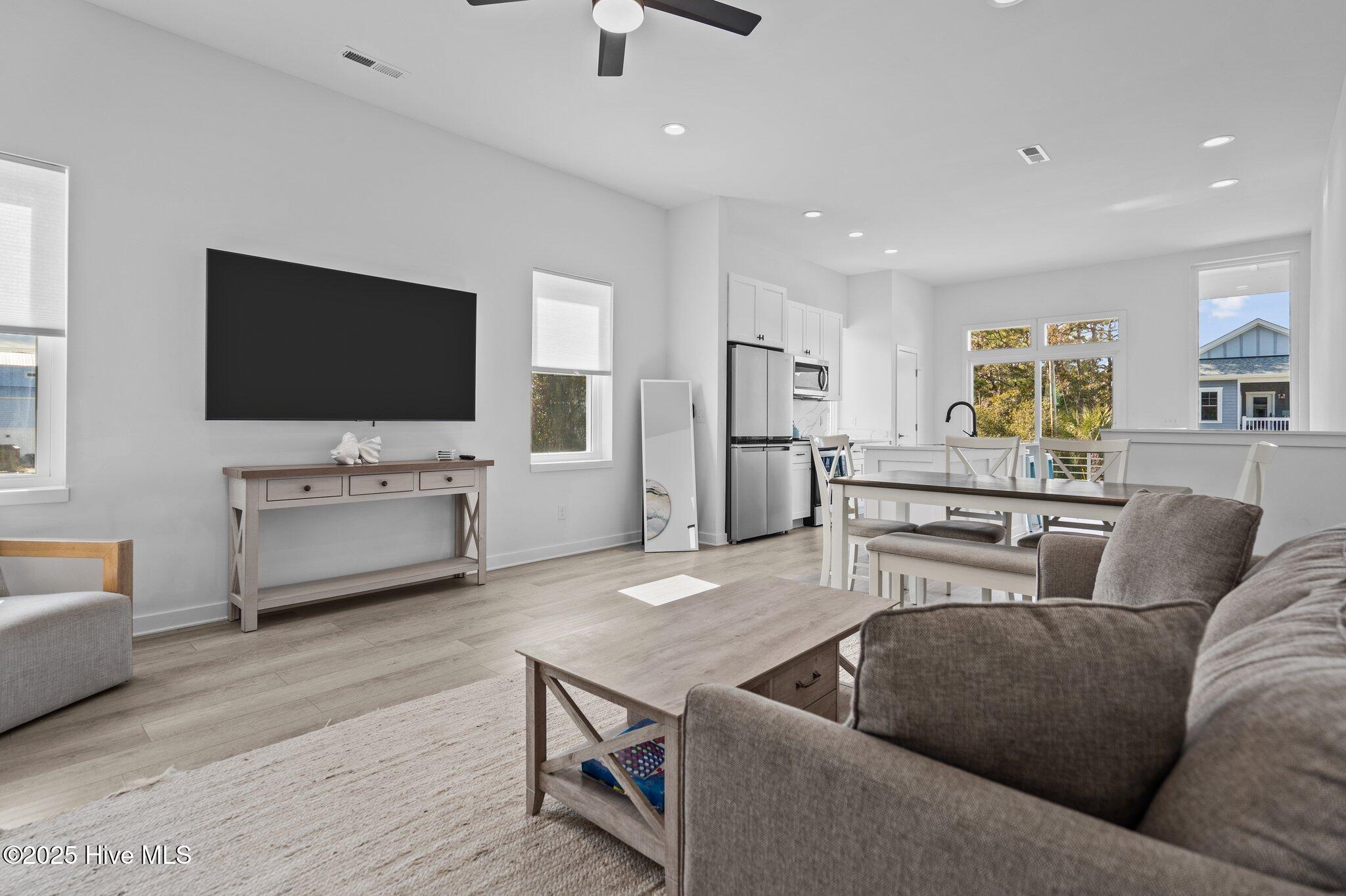 1417 Searay Lane, Unit 2