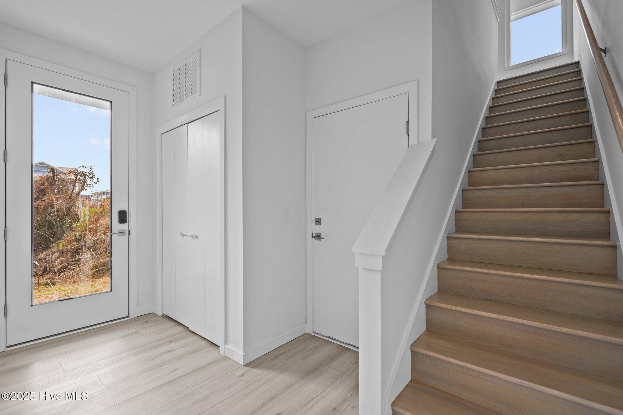 1417 Searay Lane, Unit 2