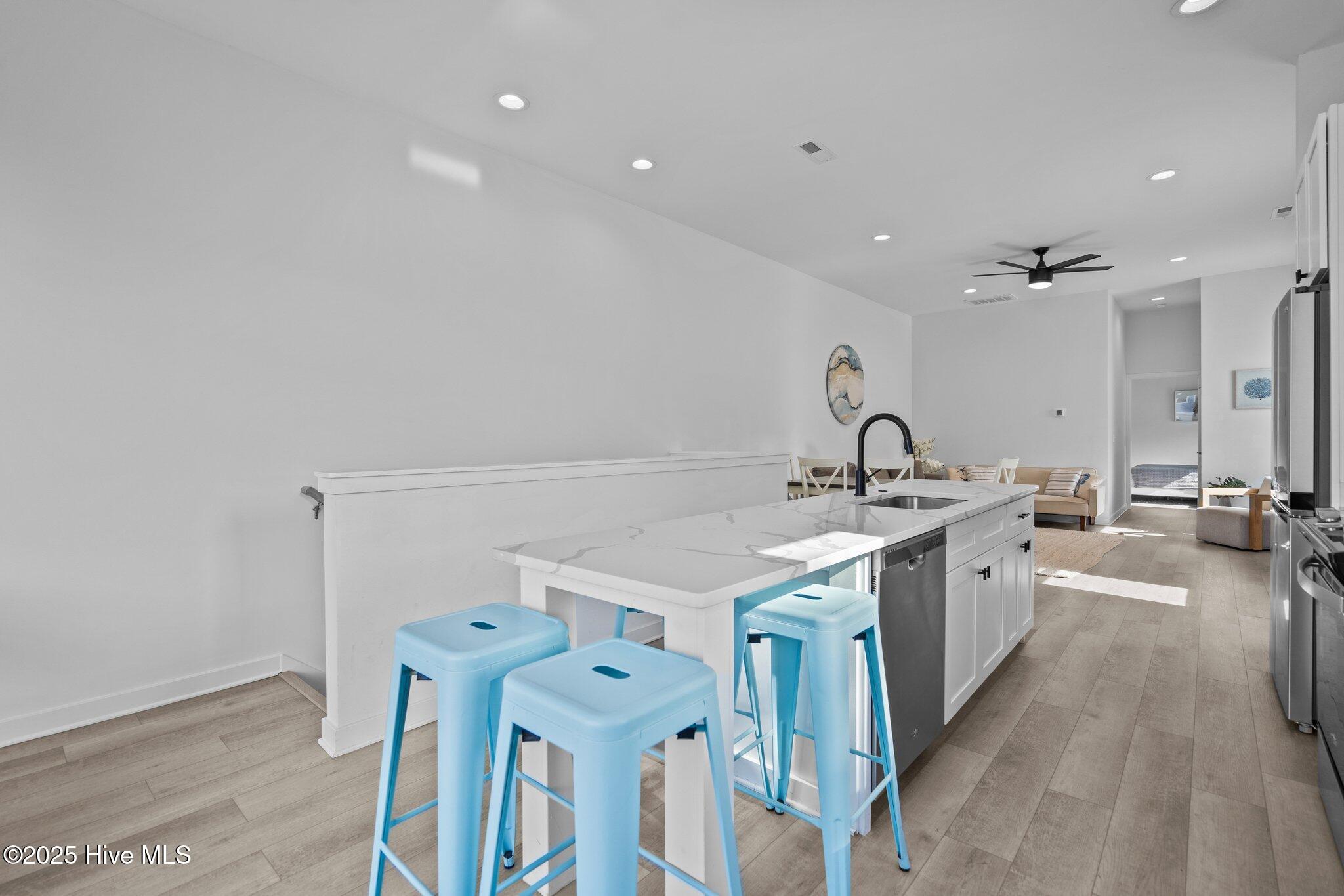 1417 Searay Lane, Unit 2