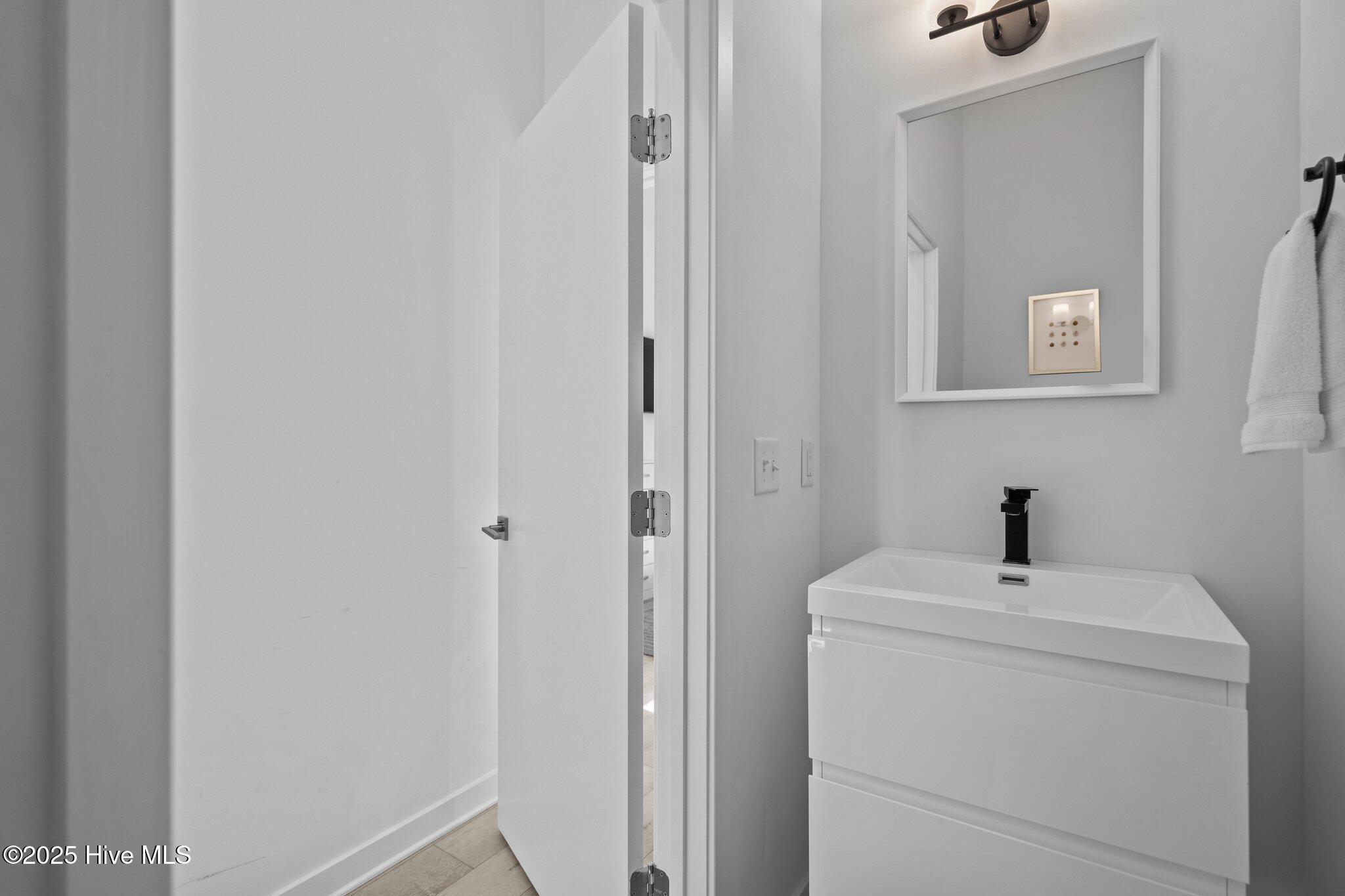 1417 Searay Lane, Unit 2