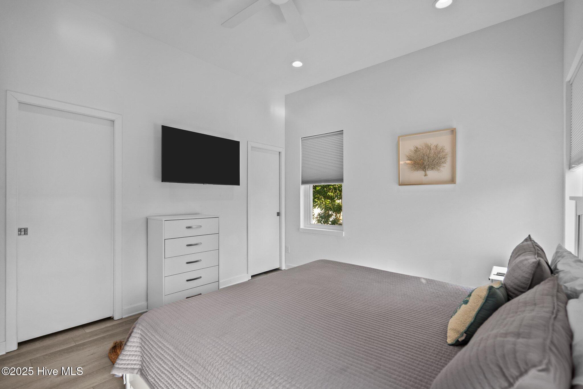 1417 Searay Lane, Unit 2