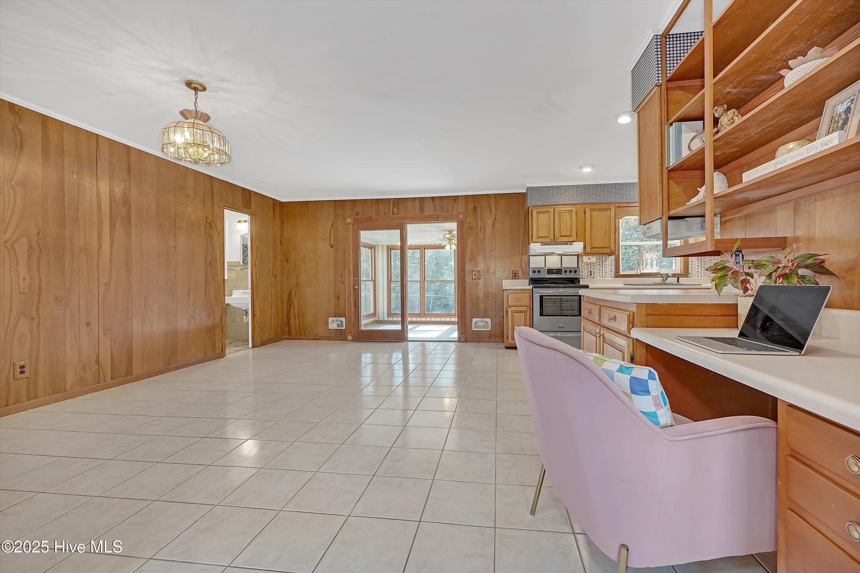 4518 Mocklingbird Lane