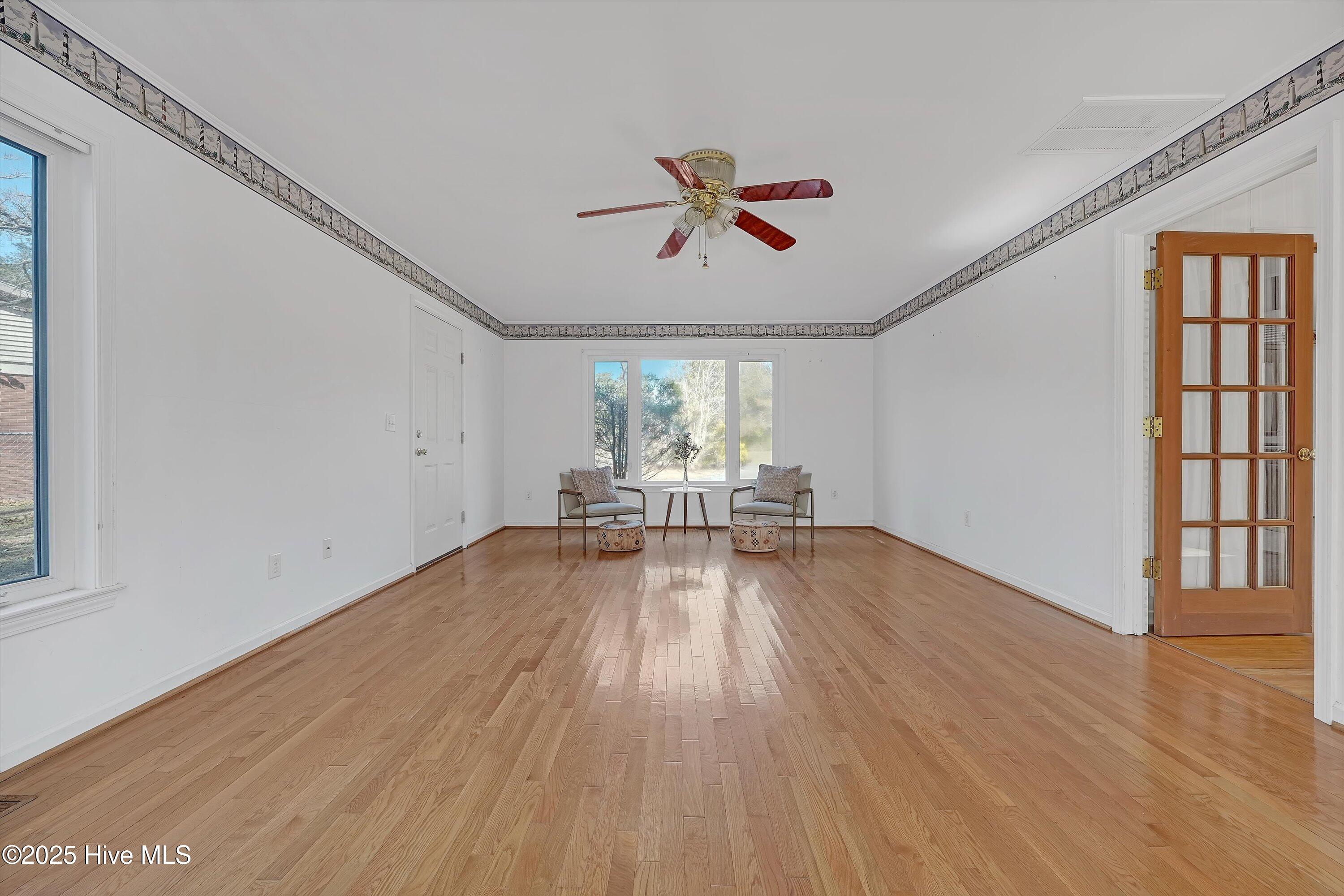 4518 Mocklingbird Lane