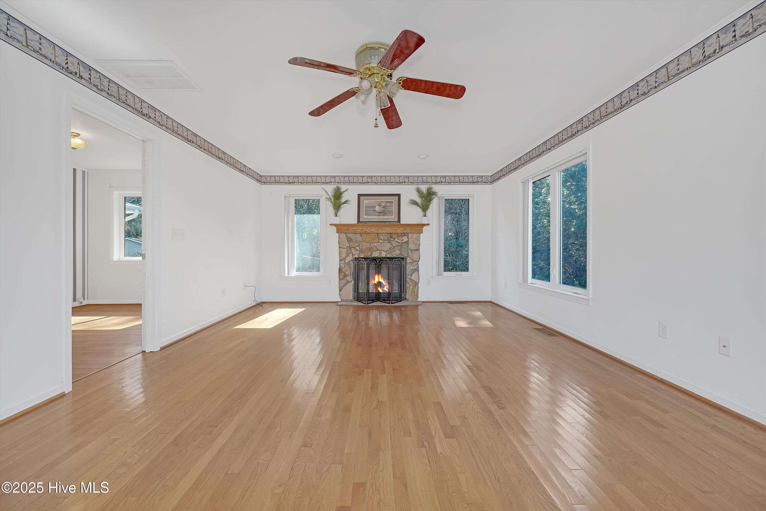 4518 Mocklingbird Lane