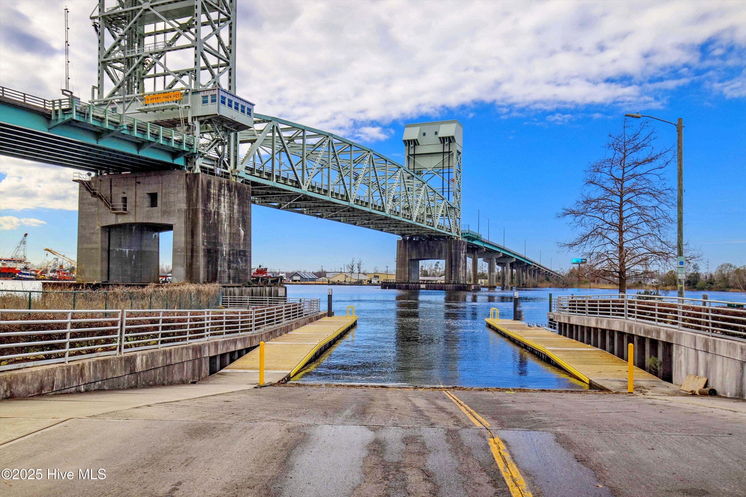 4518 Mocklingbird Lane