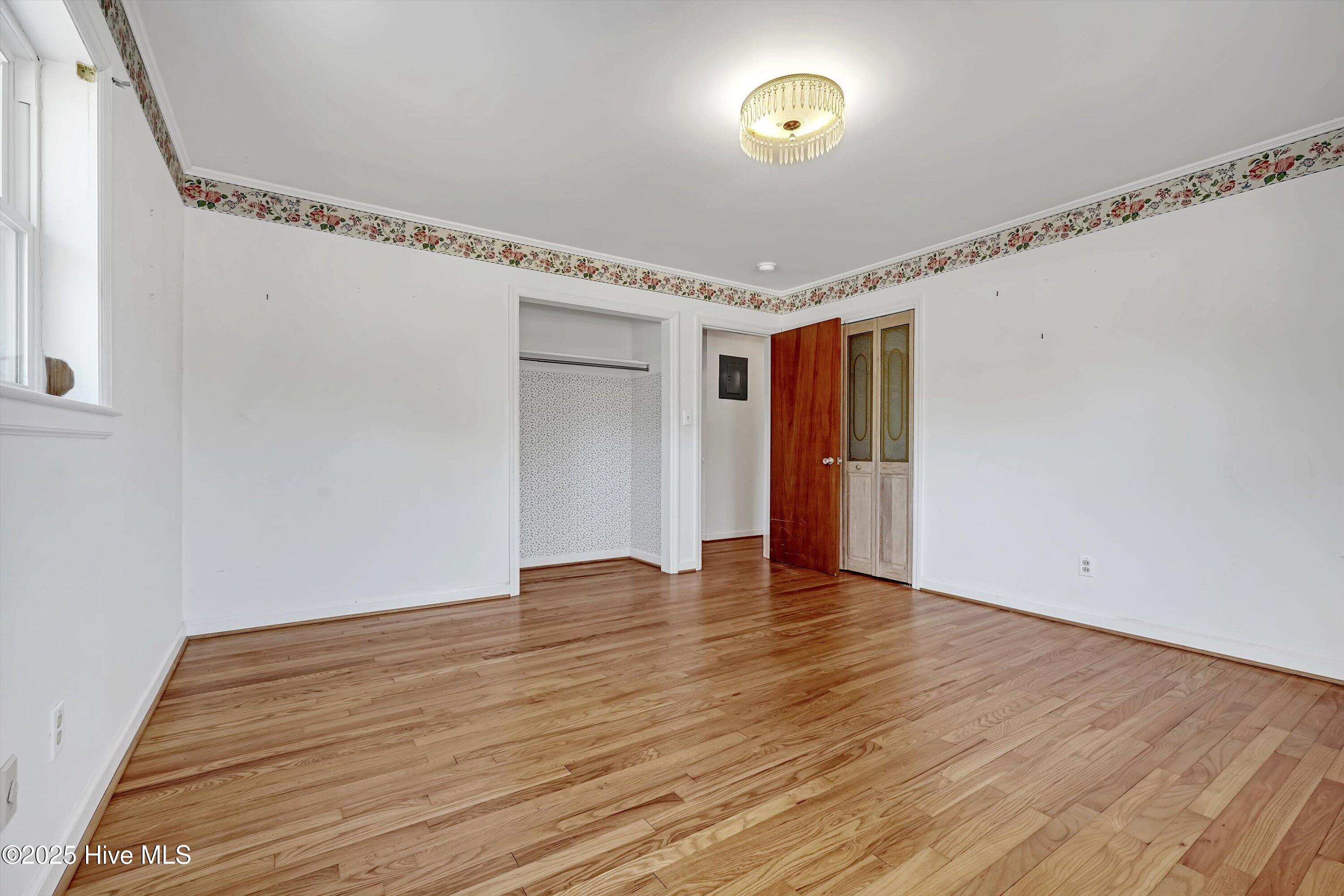 4518 Mocklingbird Lane