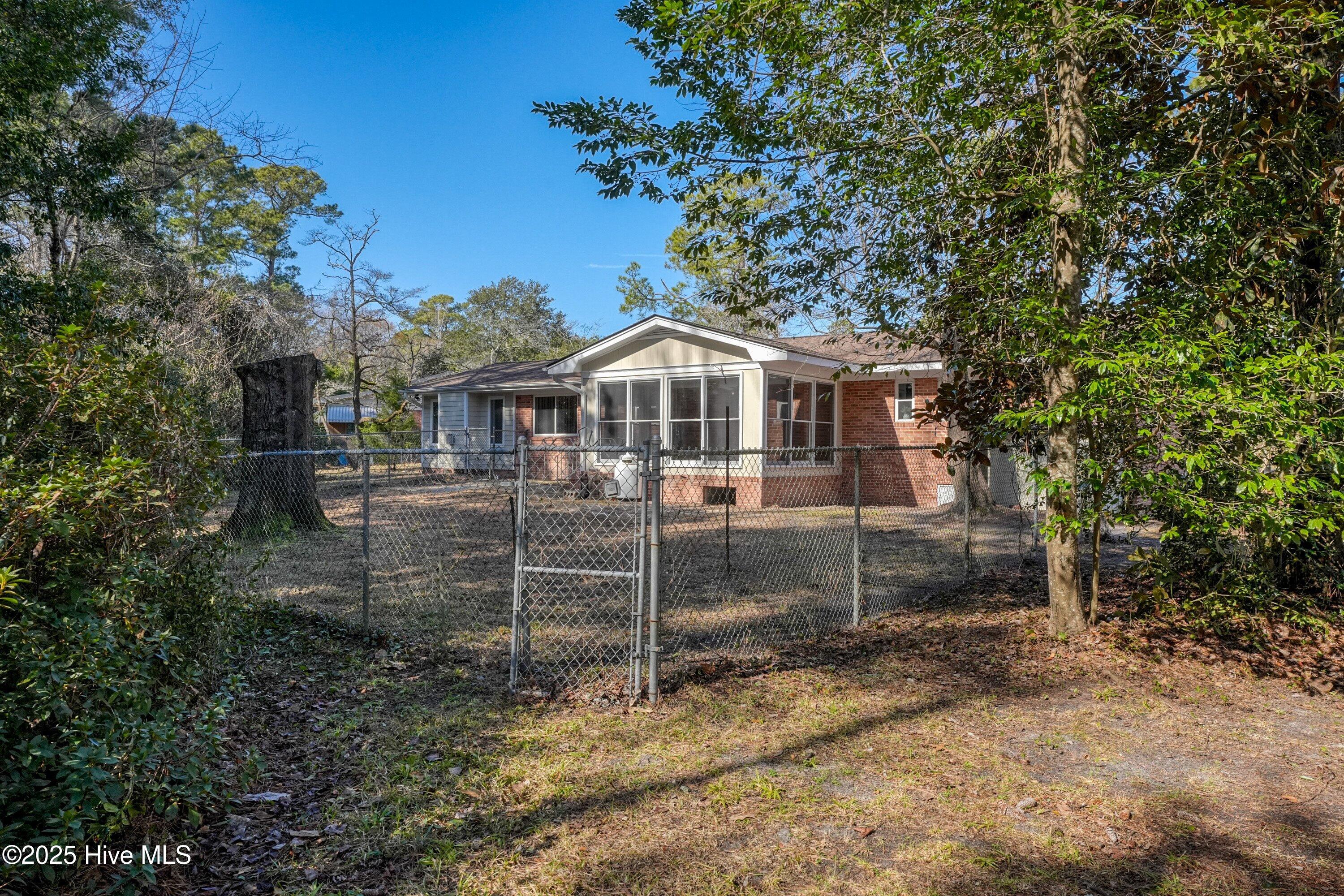 4518 Mocklingbird Lane