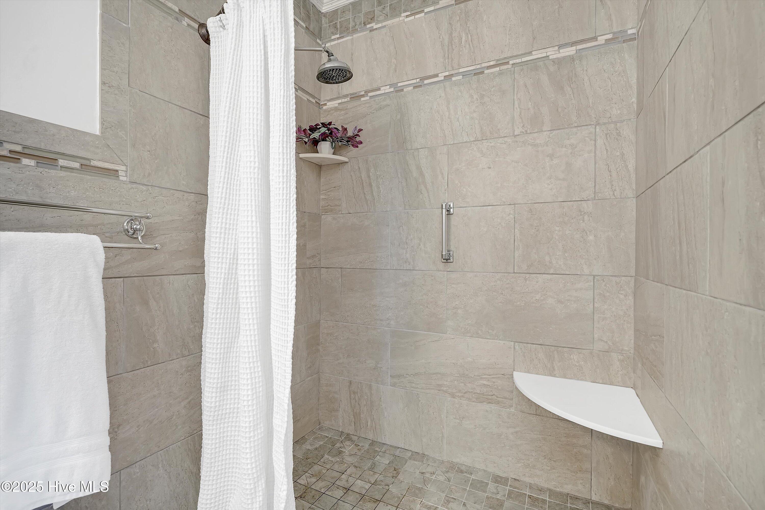 4518 Mocklingbird Lane