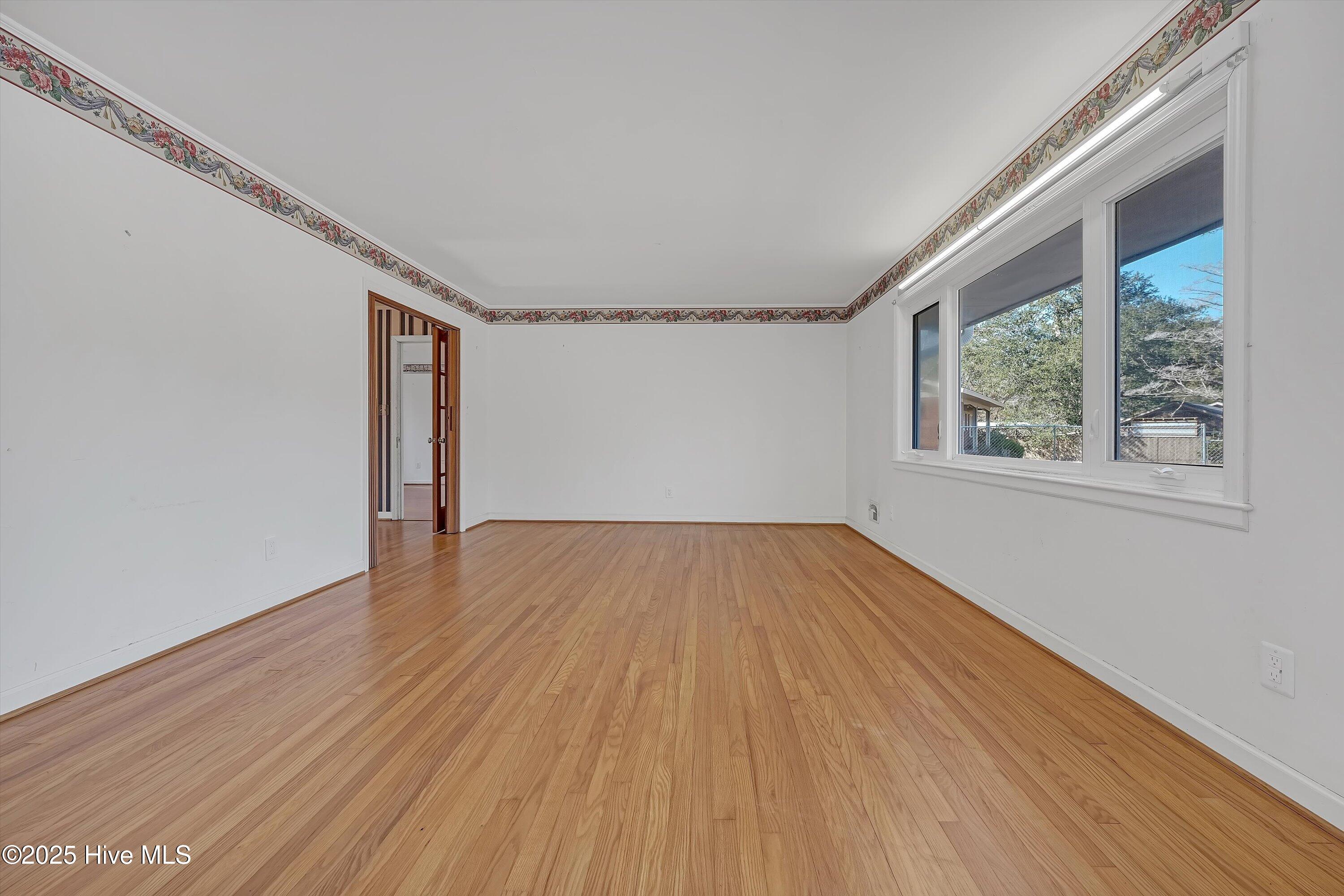 4518 Mocklingbird Lane