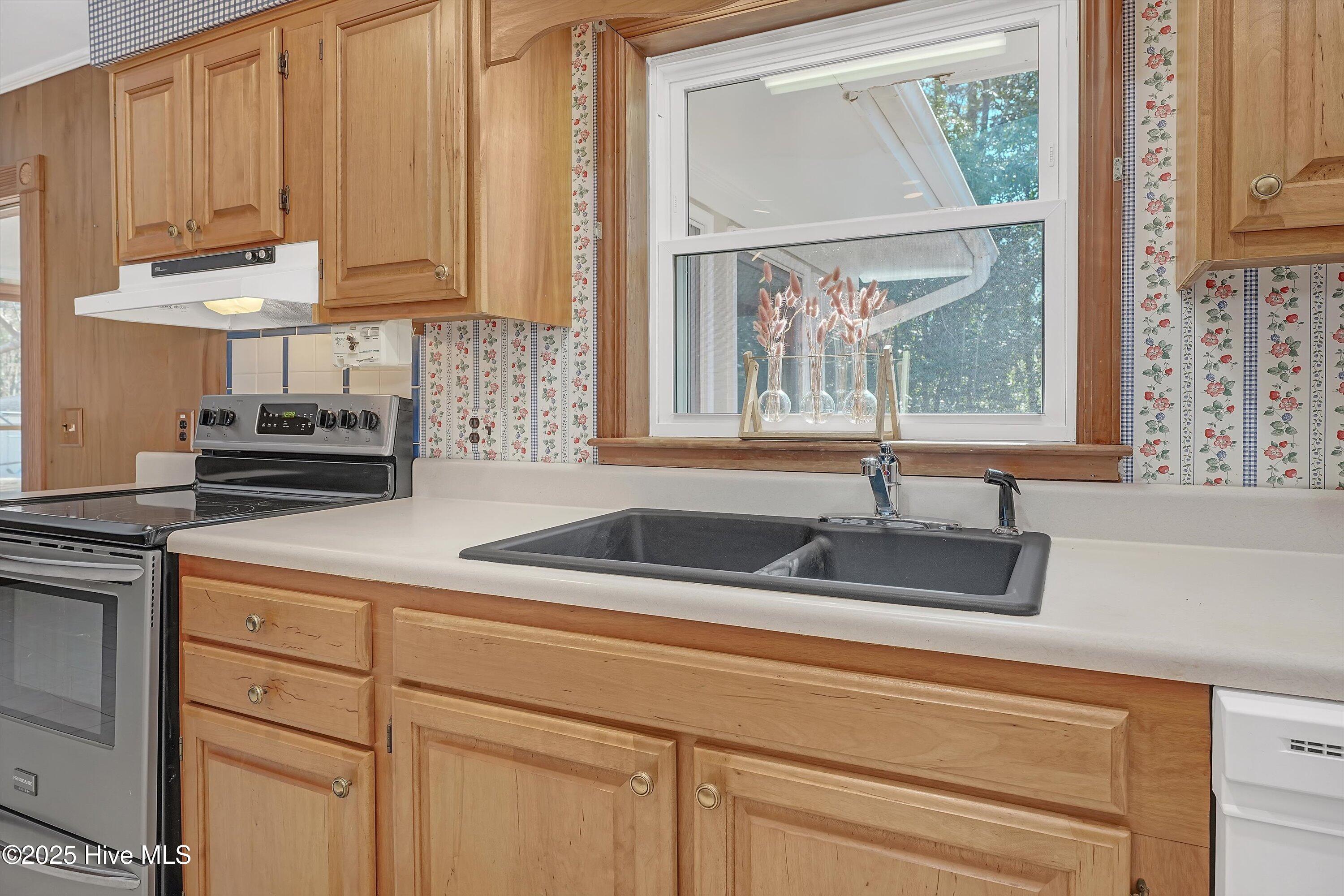 4518 Mocklingbird Lane