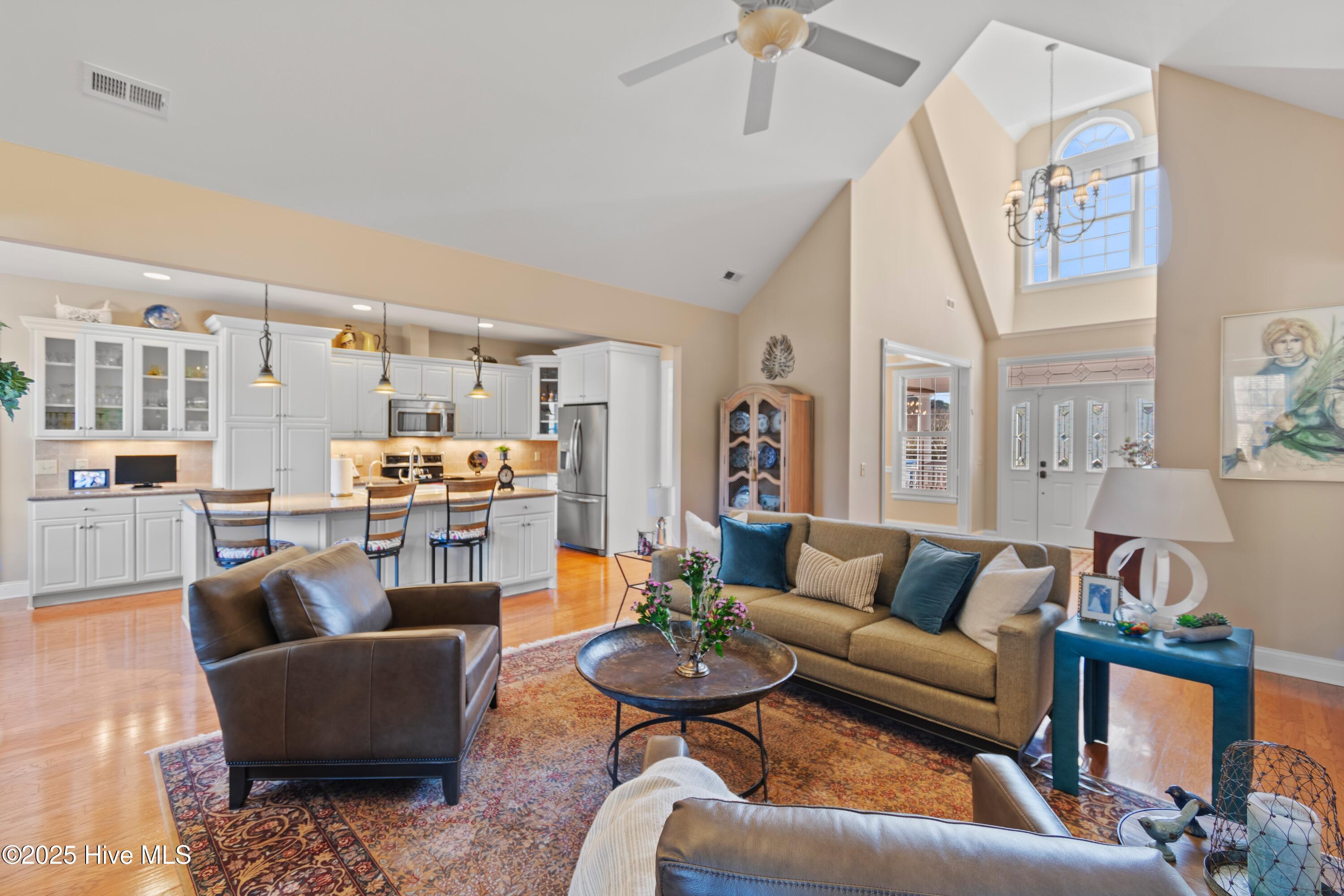 3707 Wingfoot Drive