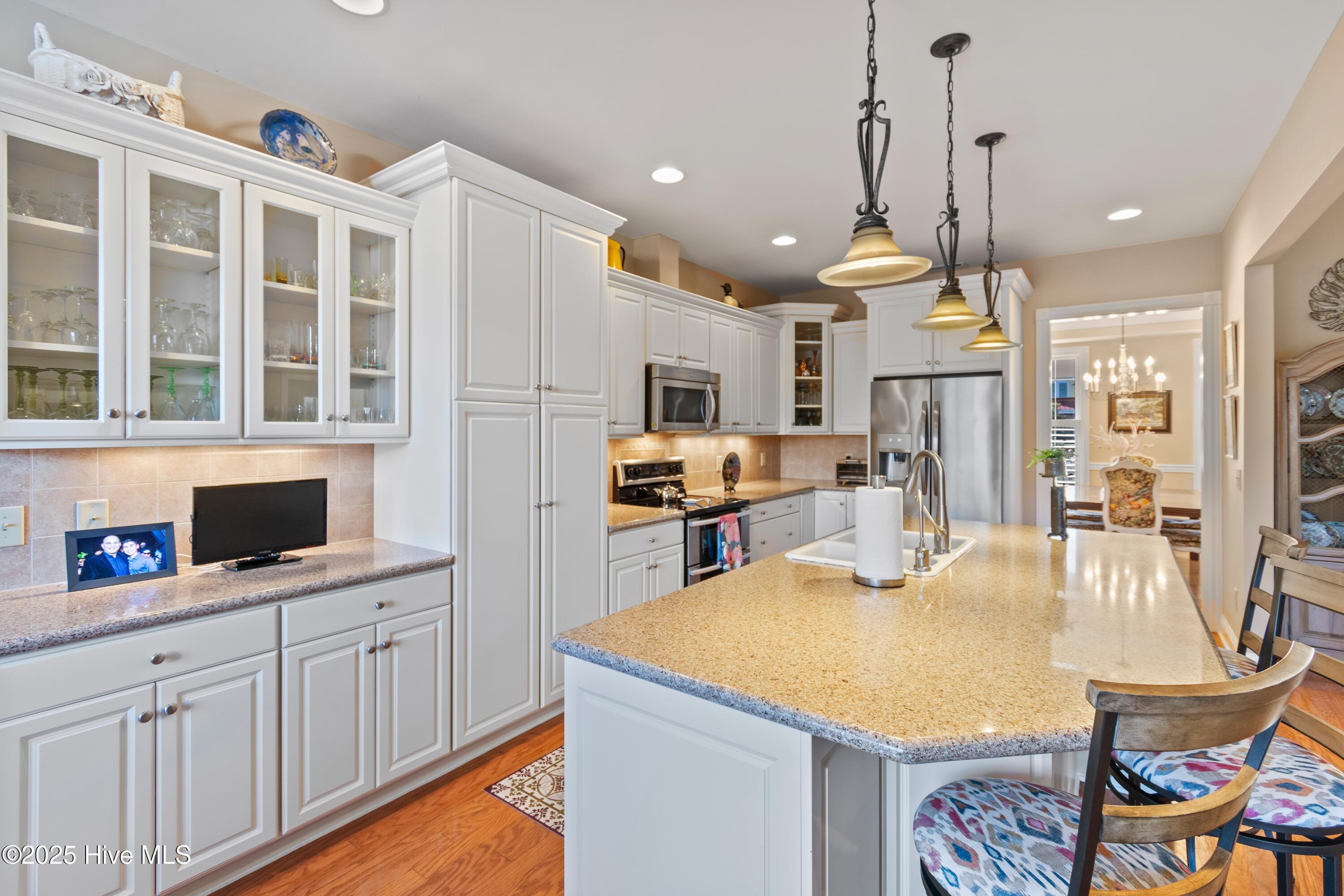 3707 Wingfoot Drive