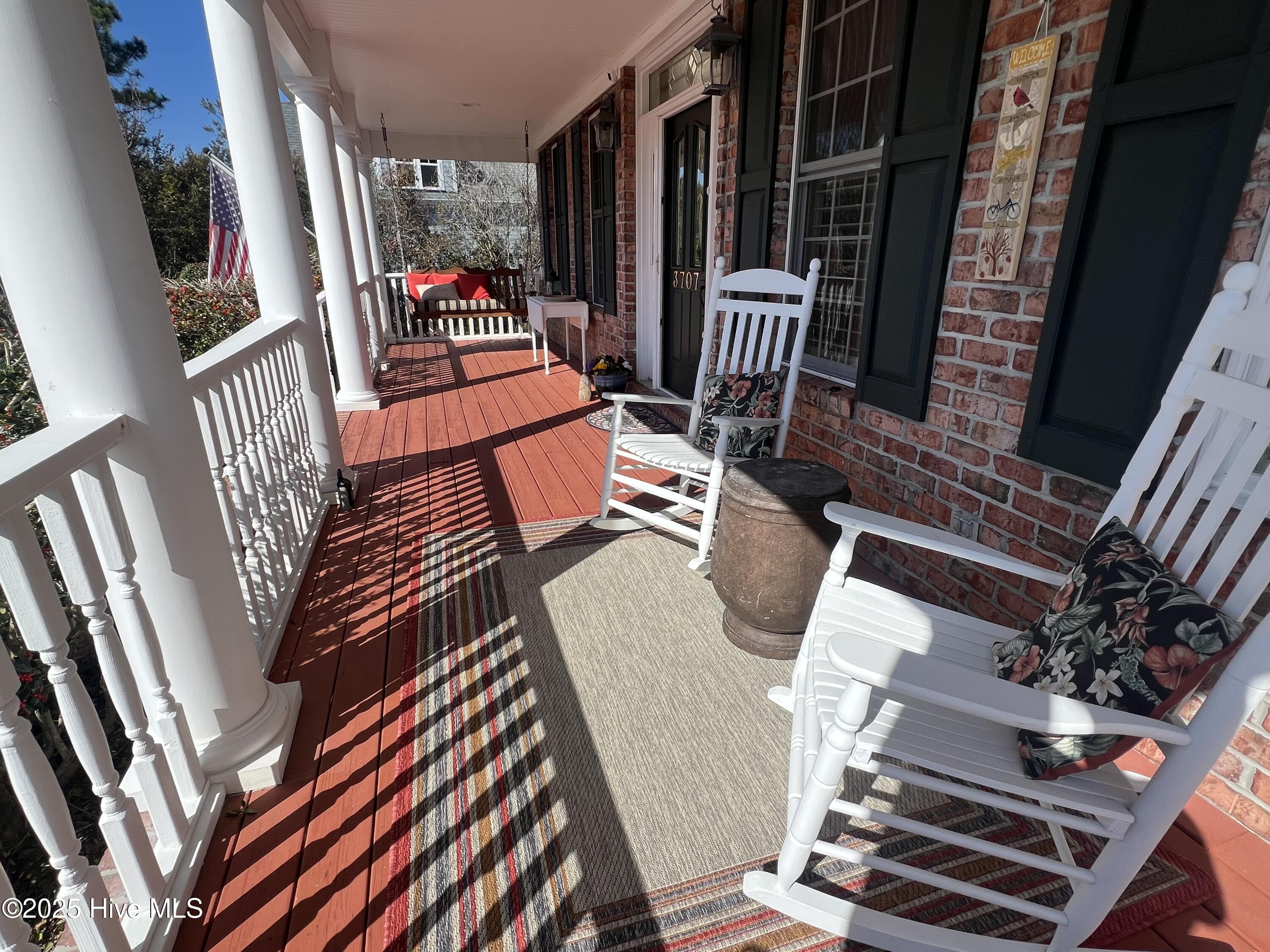 3707 Wingfoot Drive