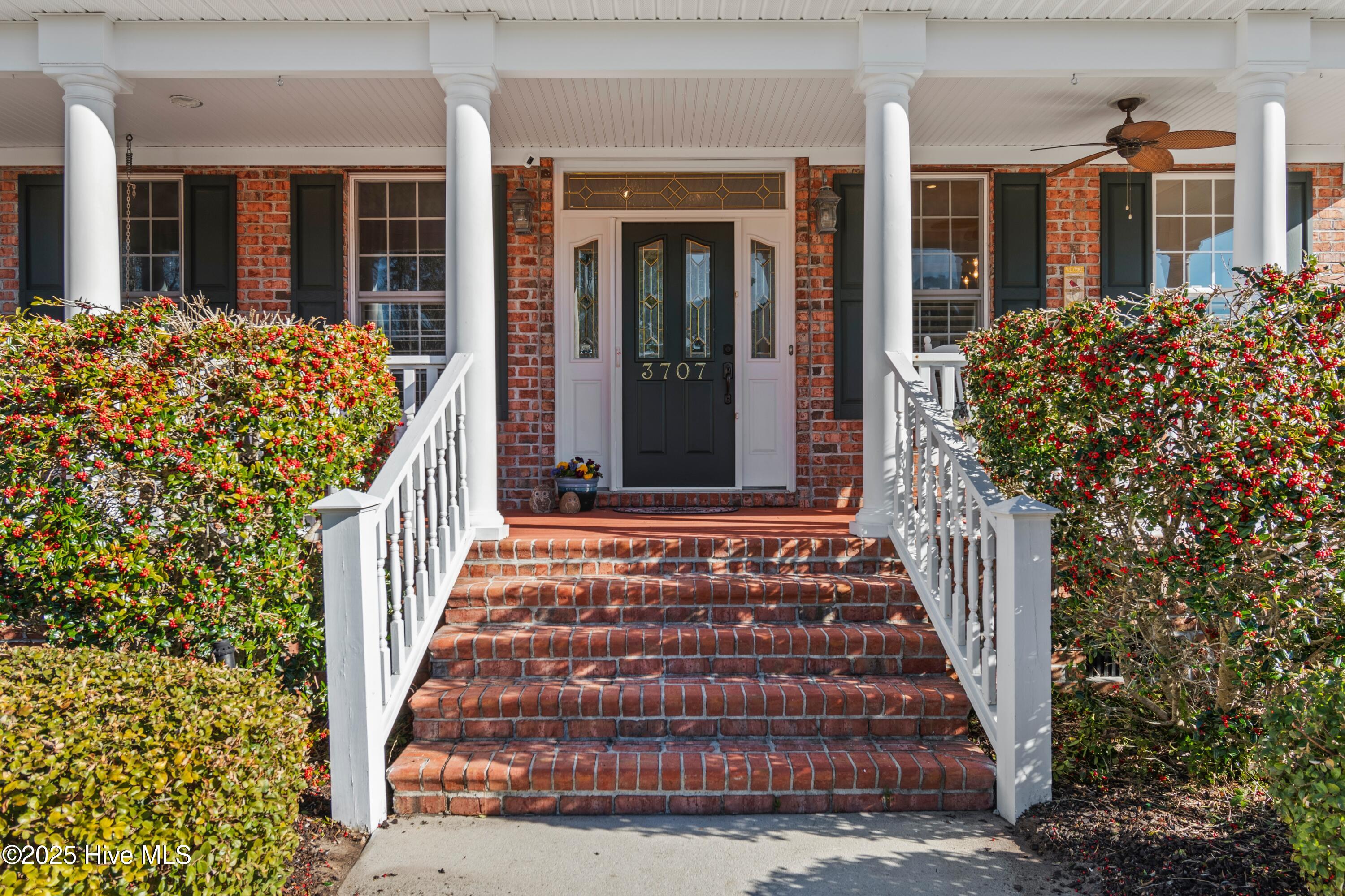 3707 Wingfoot Drive