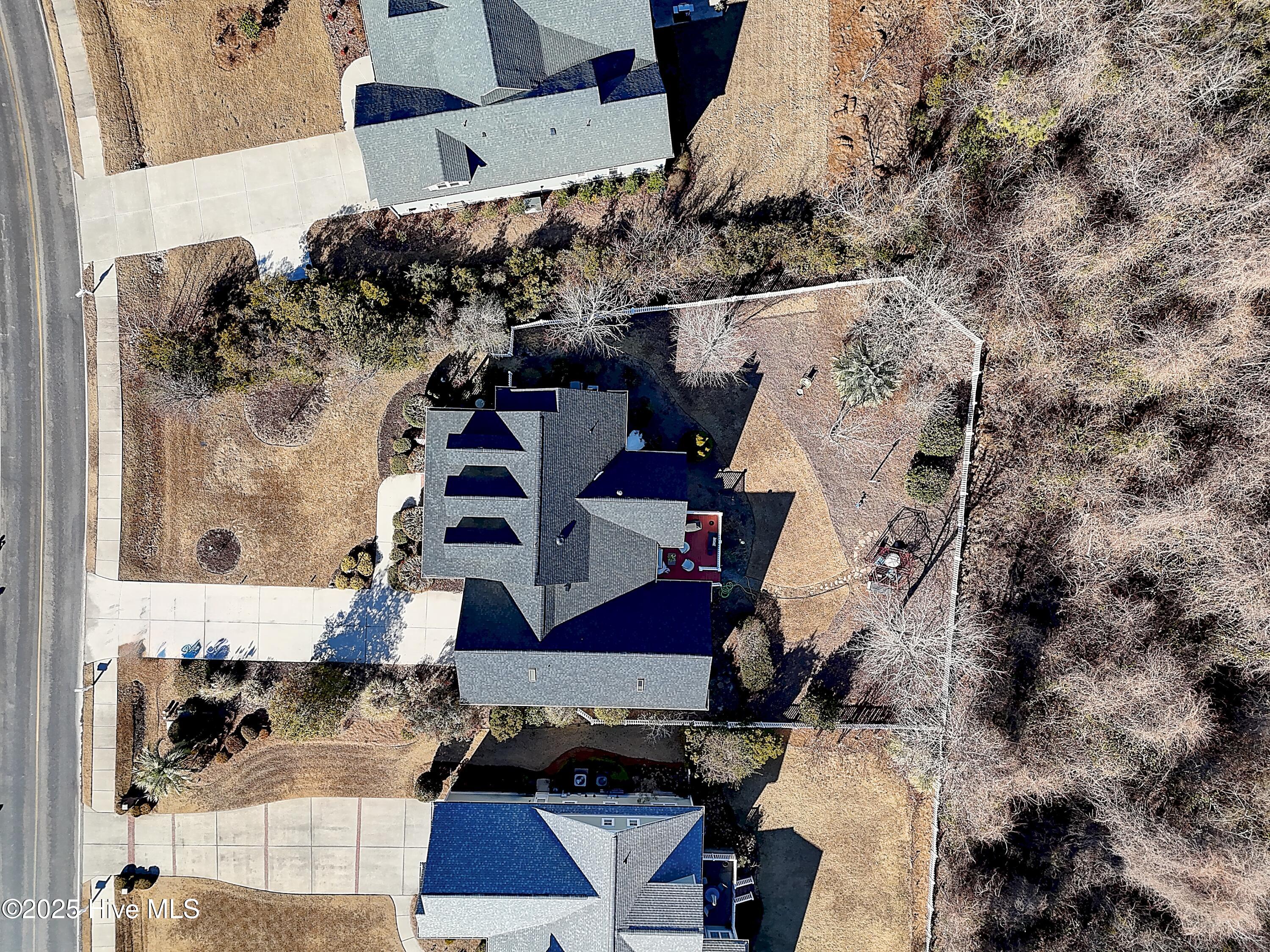 3707 Wingfoot Drive