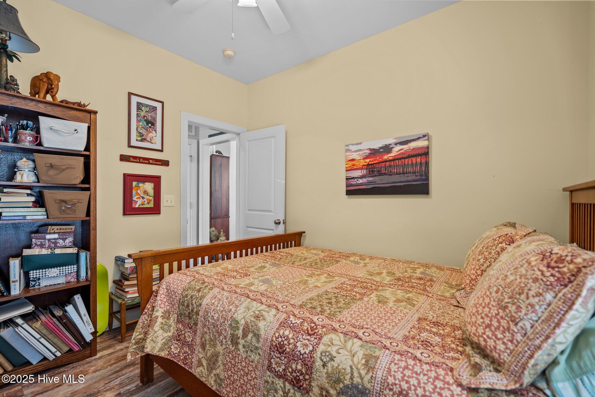 205 S Fifth Avenue, B