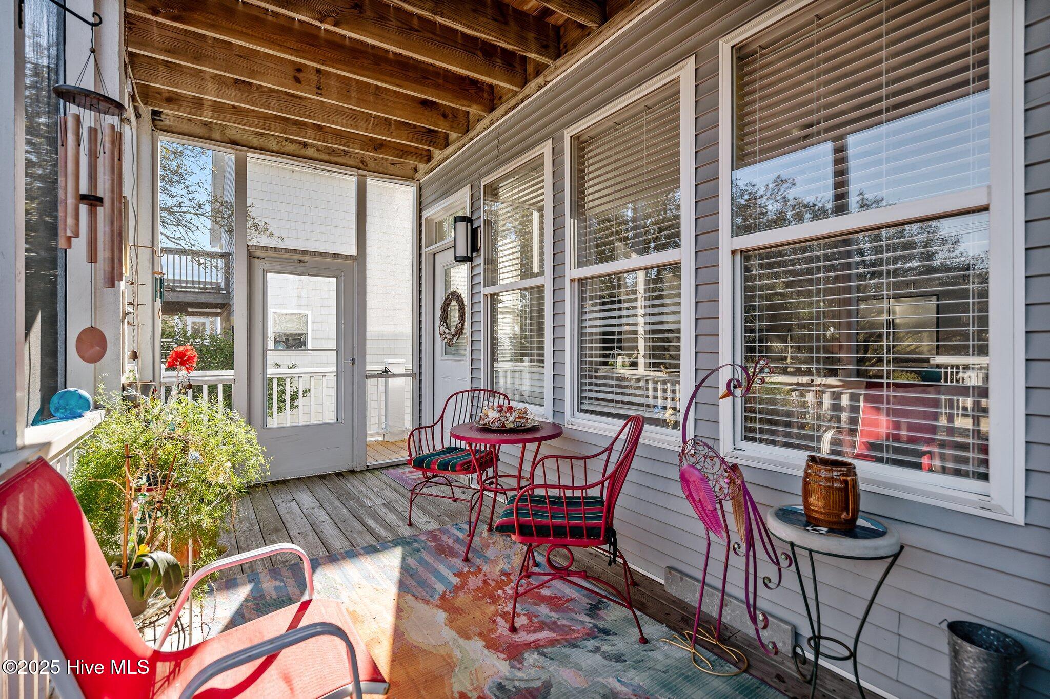 205 S Fifth Avenue, B