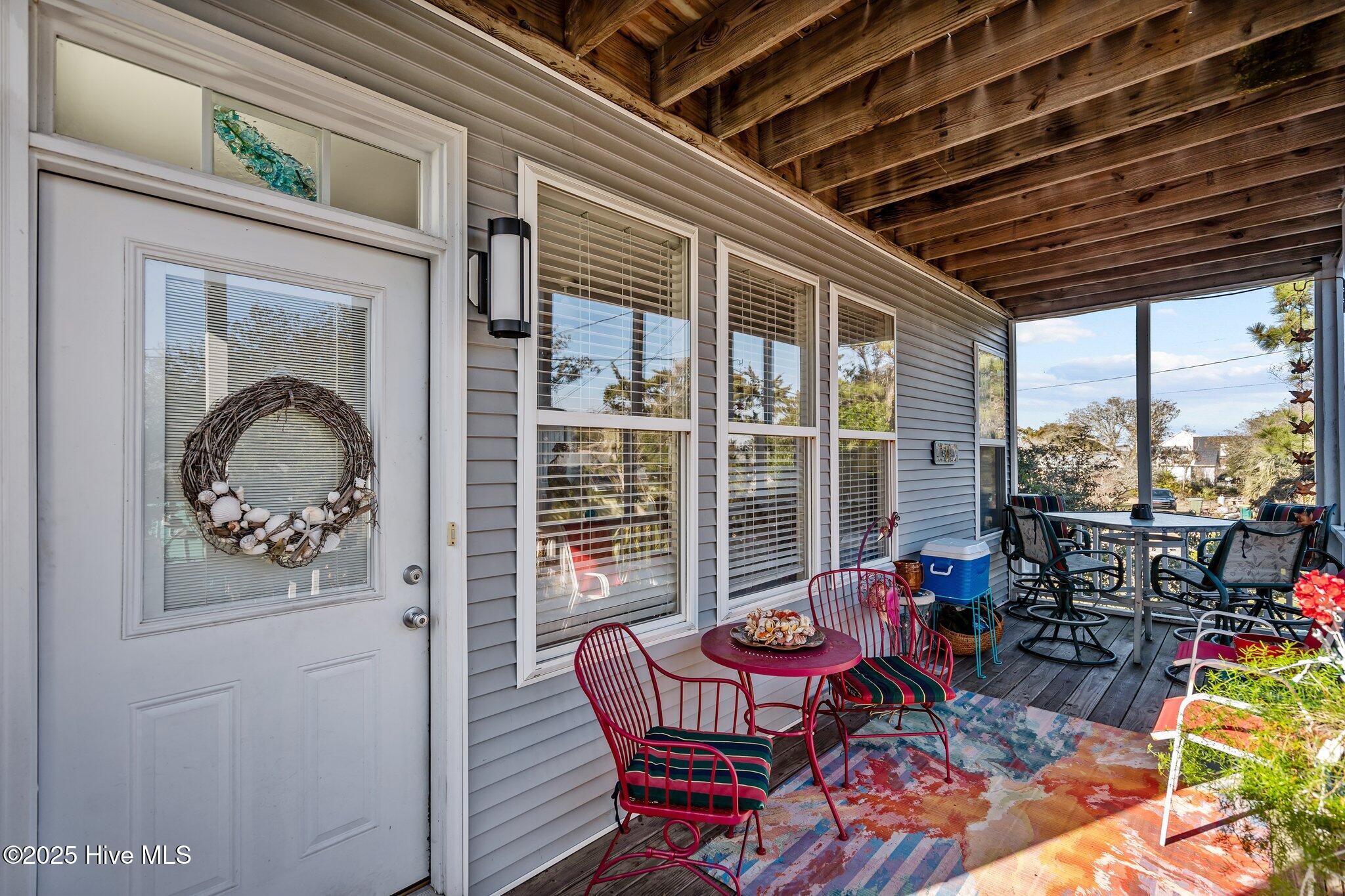 205 S Fifth Avenue, B