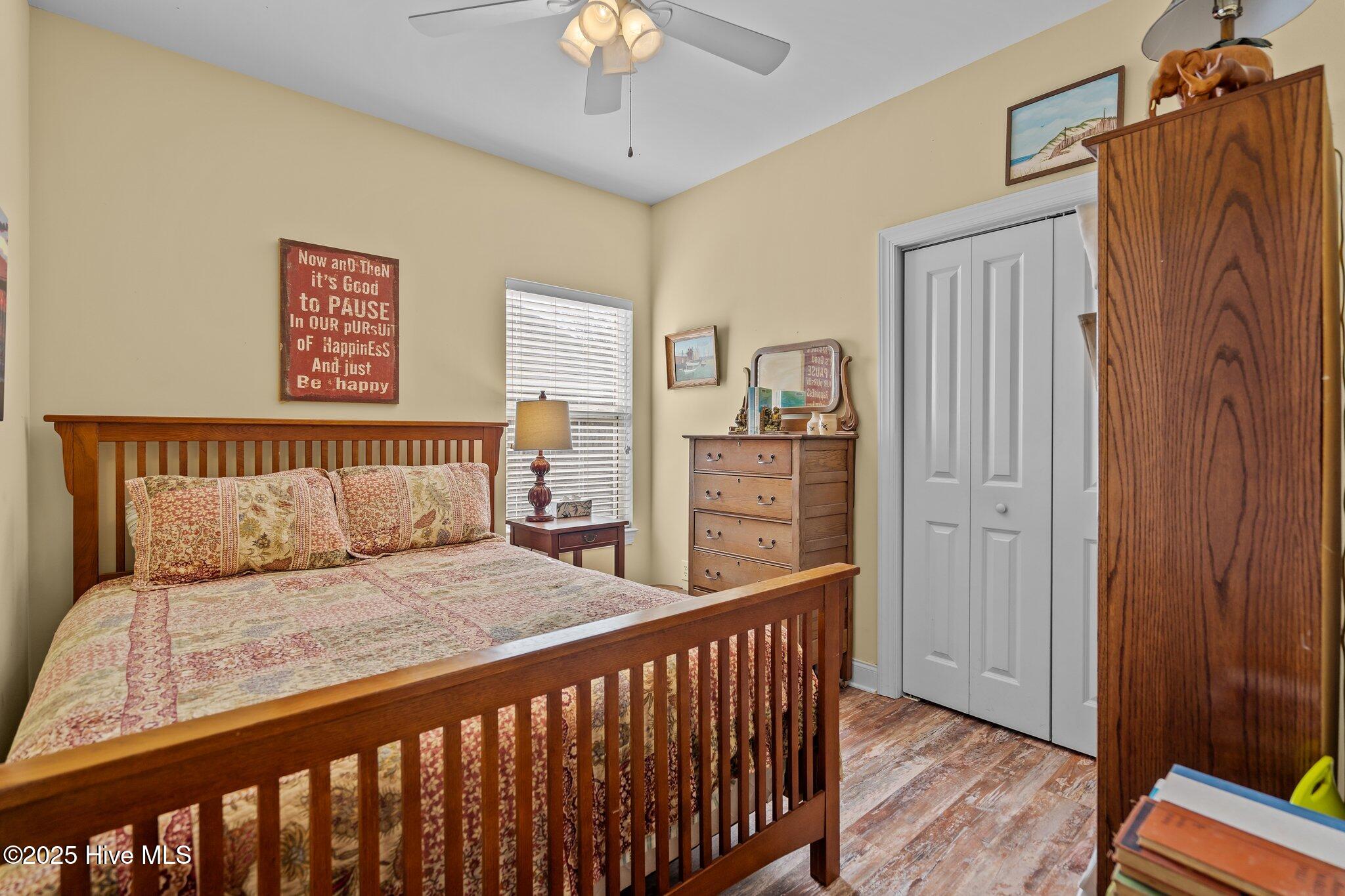 205 S Fifth Avenue, B