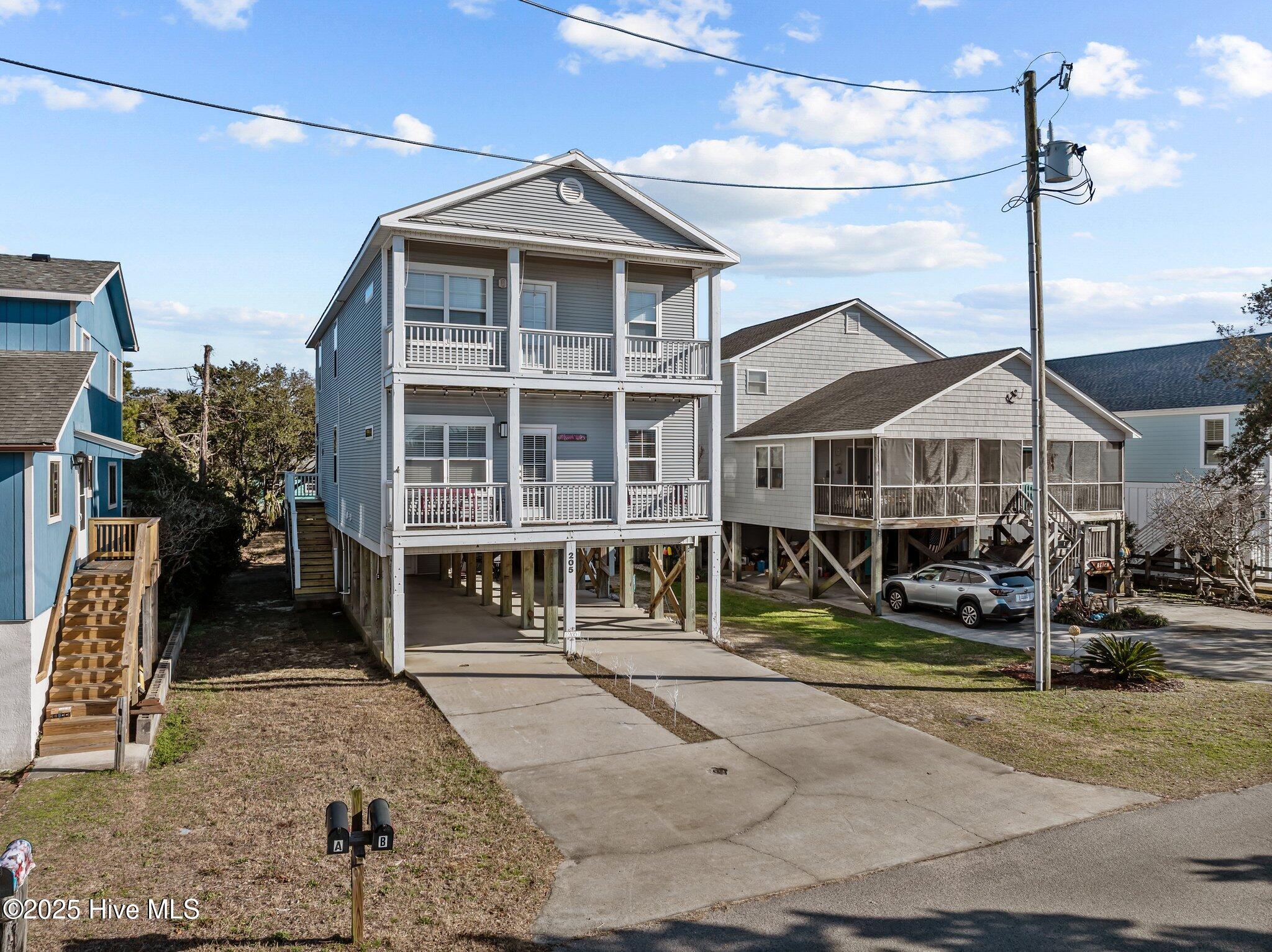 205 S Fifth Avenue, B