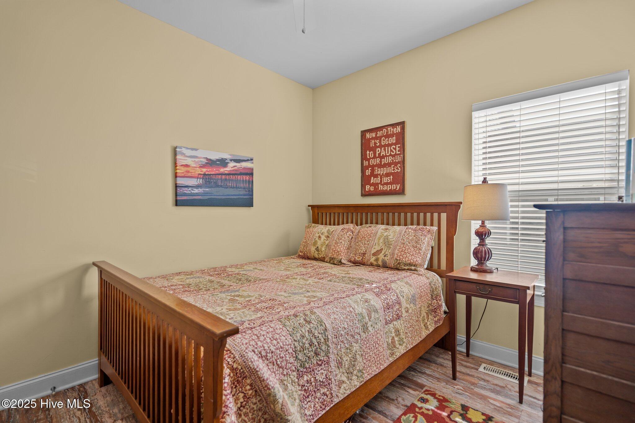 205 S Fifth Avenue, B