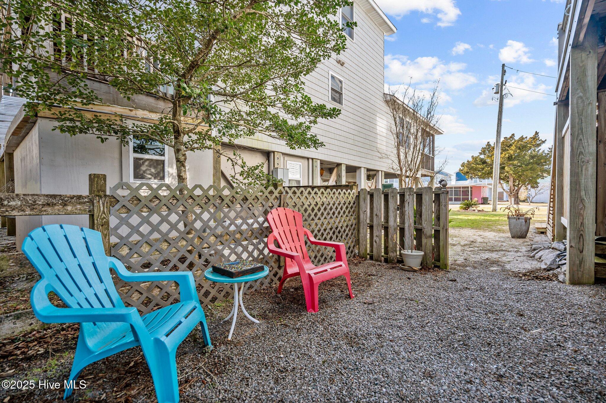 205 S Fifth Avenue, B