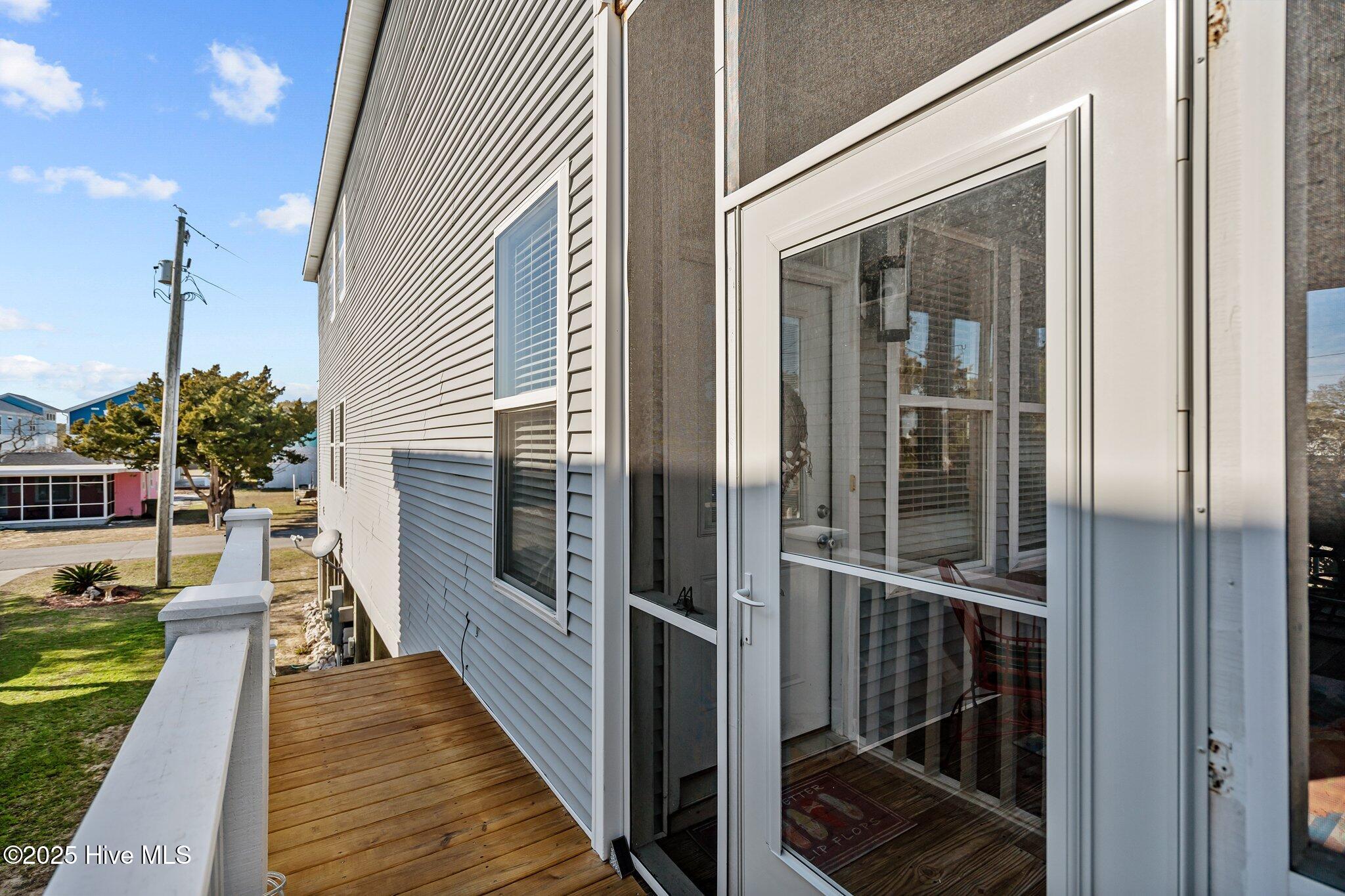 205 S Fifth Avenue, B