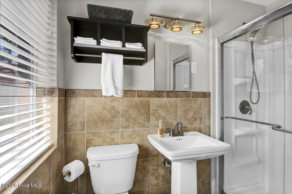 3846 Sweetbriar Road