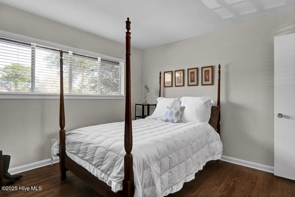 3846 Sweetbriar Road