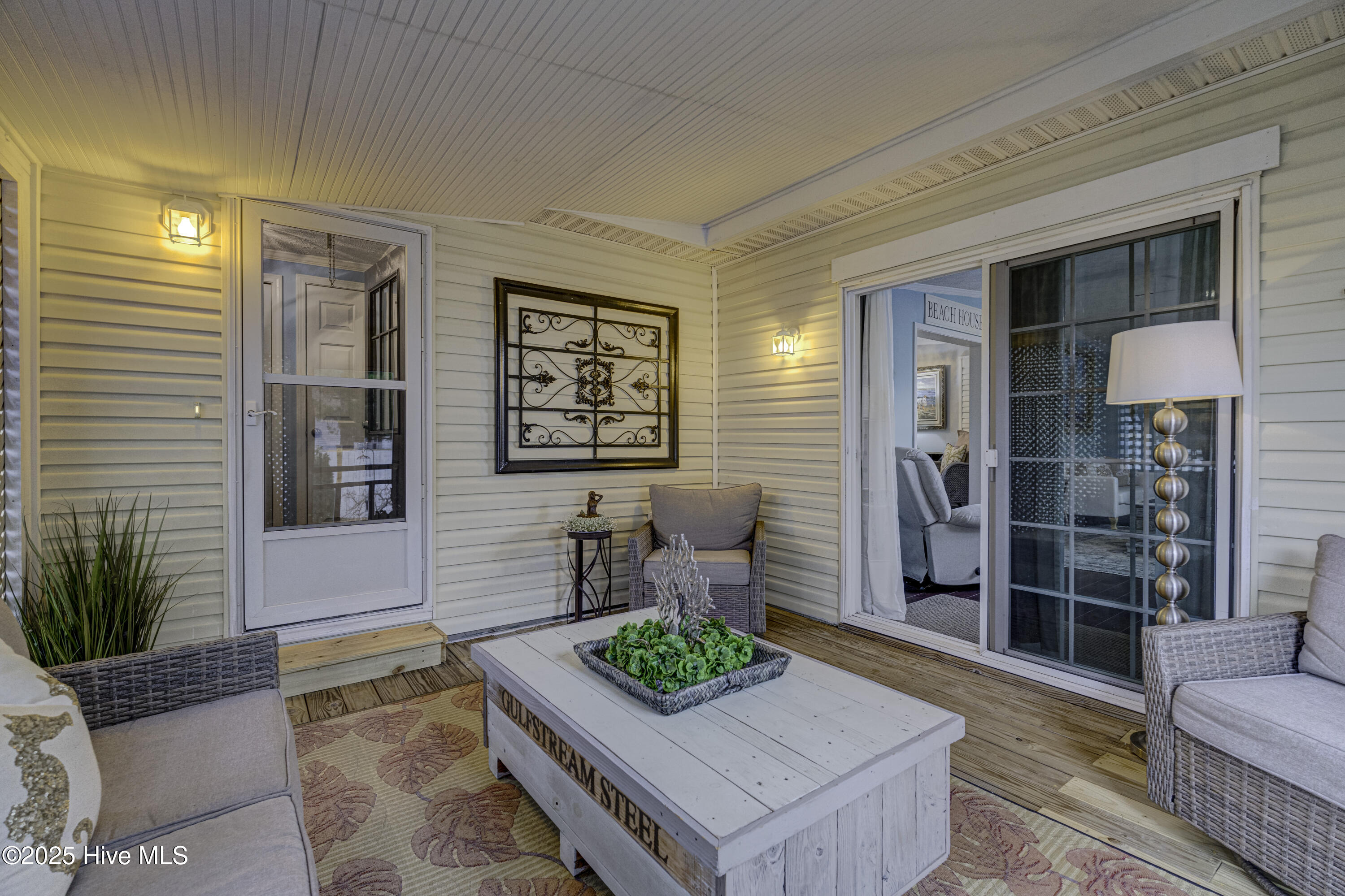 501 Capeside Drive