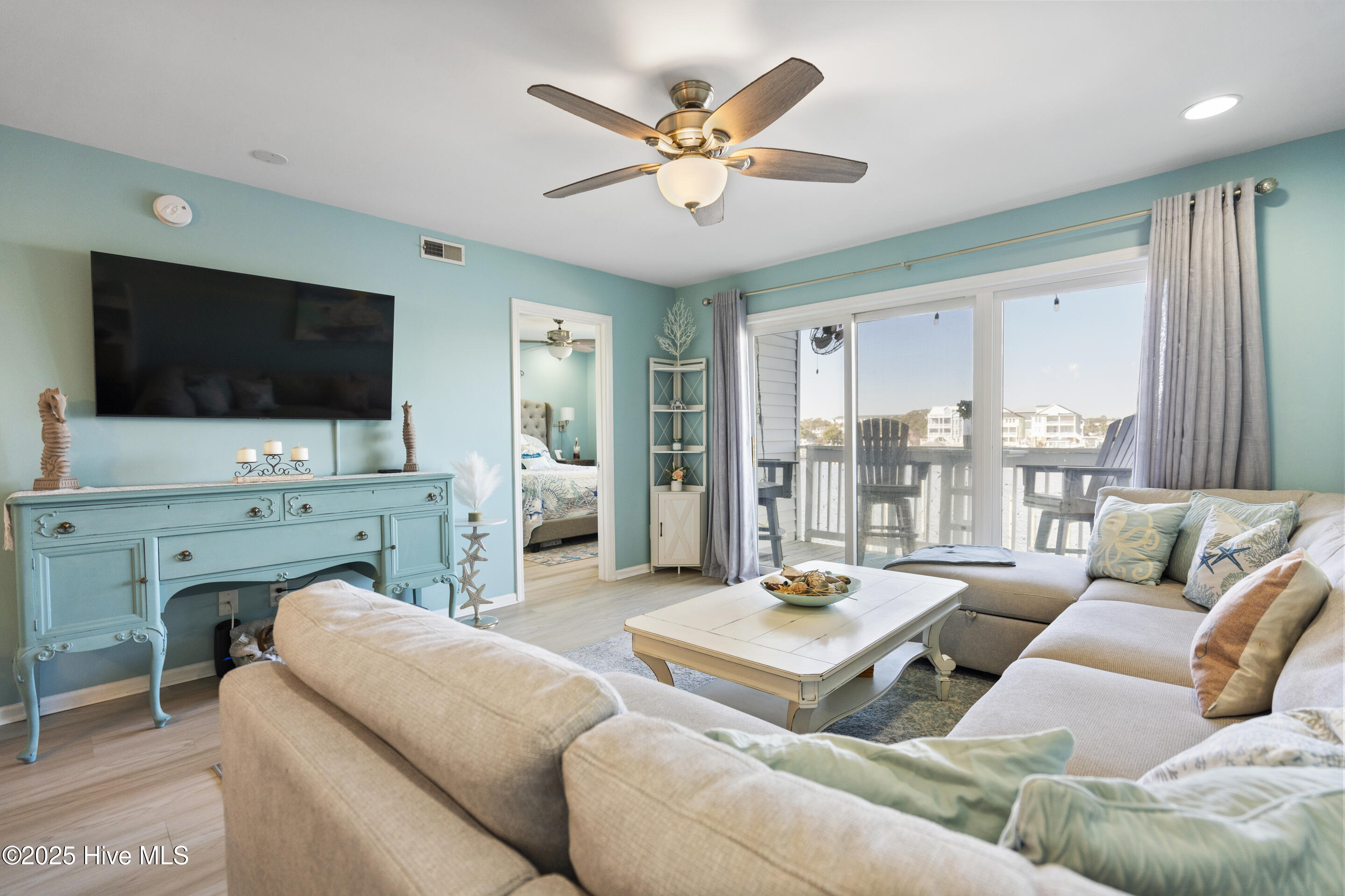 709 Canal Drive Apt 2b