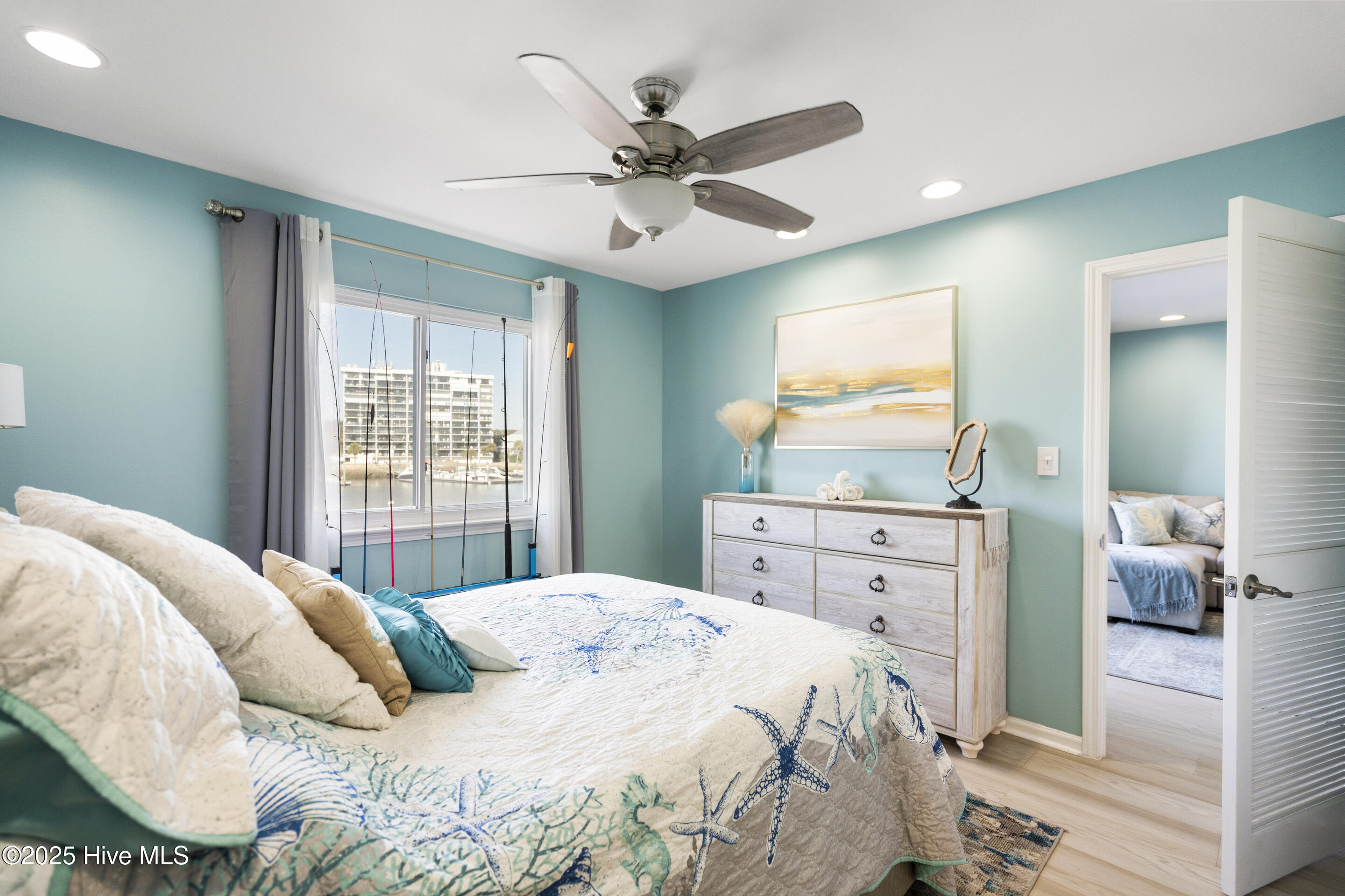 709 Canal Drive Apt 2b