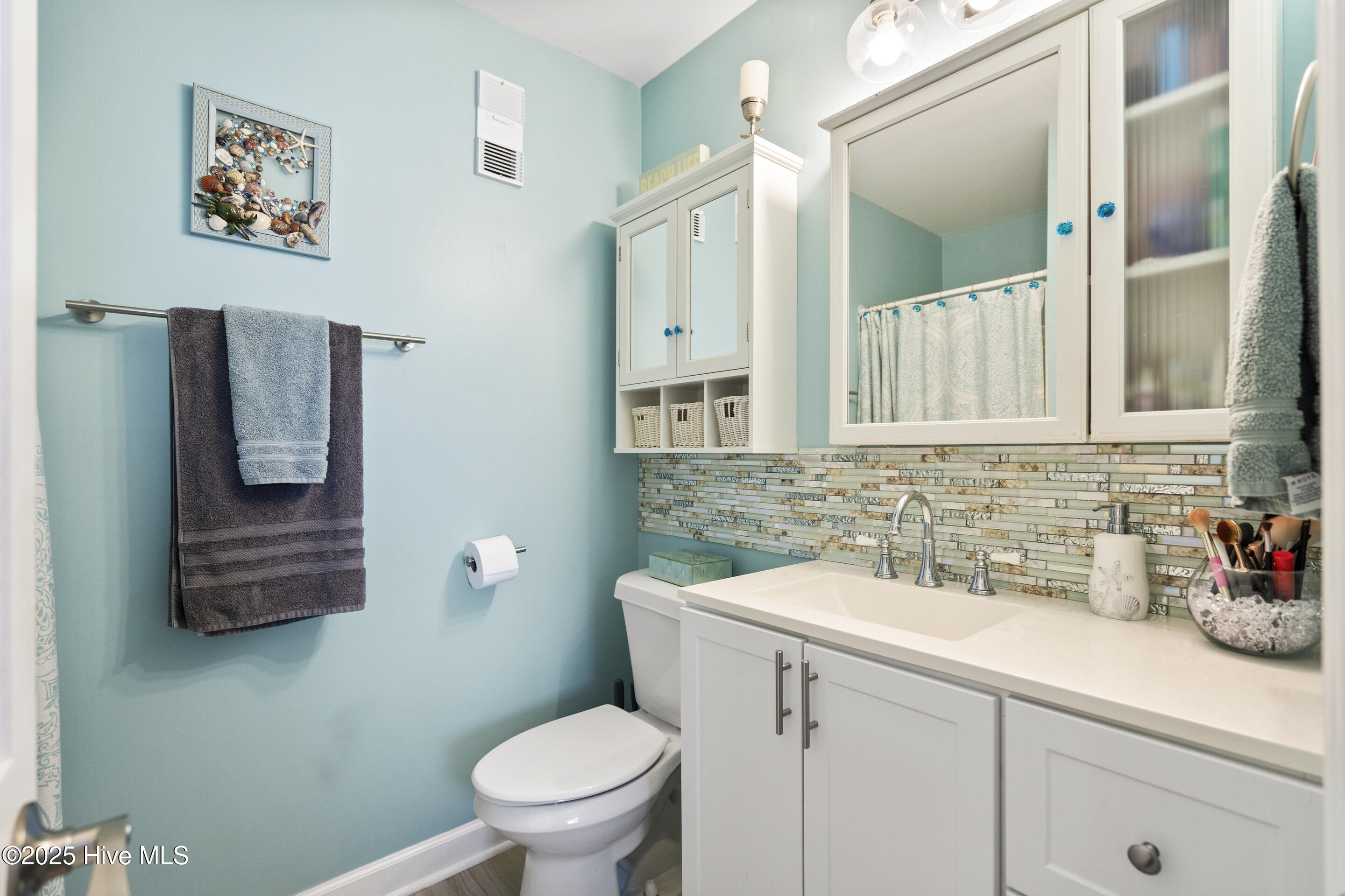 709 Canal Drive Apt 2b