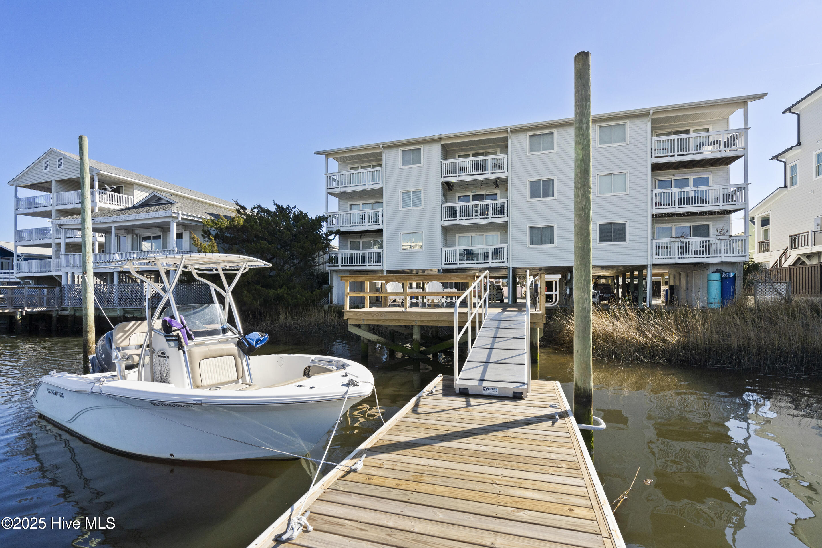 709 Canal Drive Apt 2b