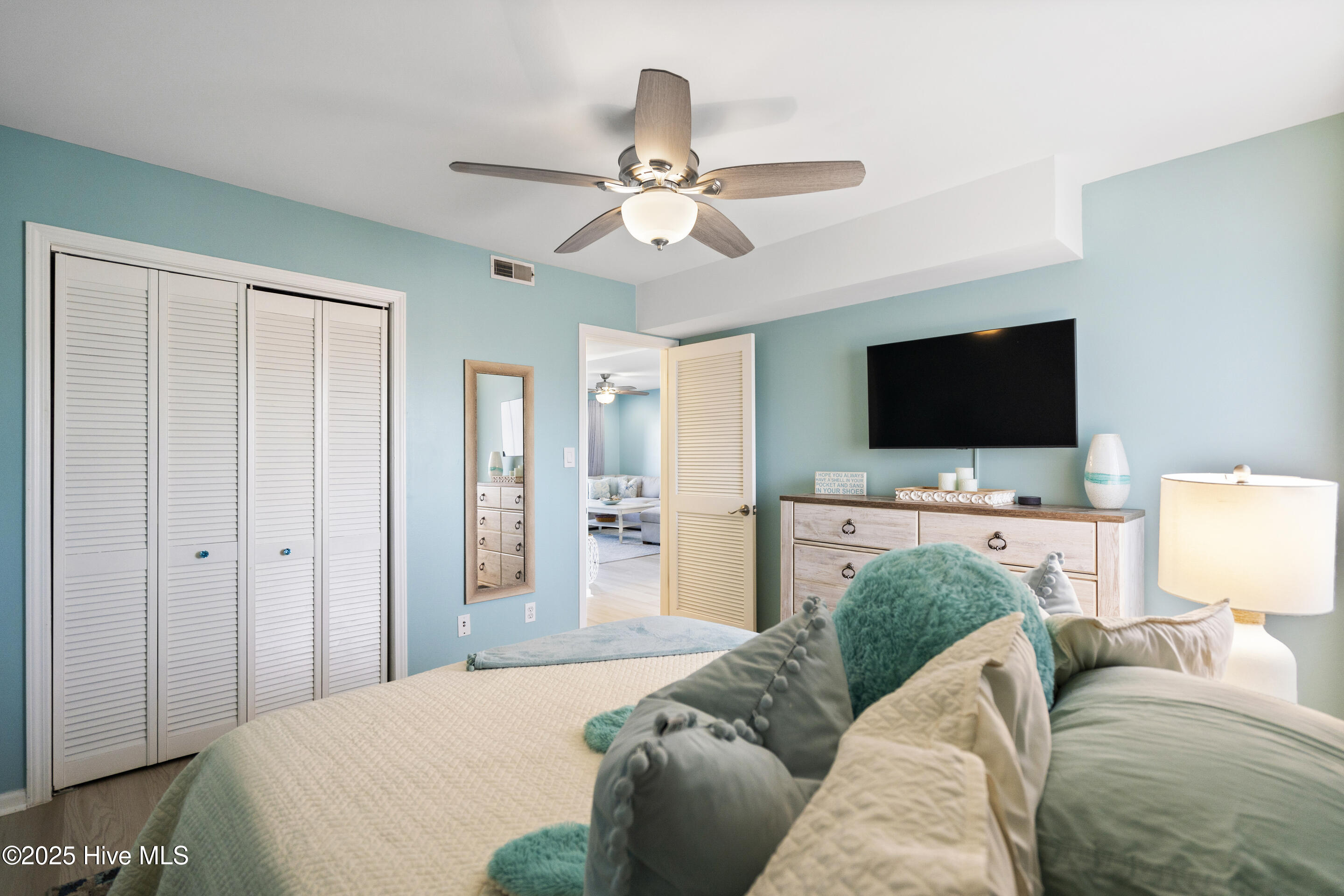 709 Canal Drive Apt 2b