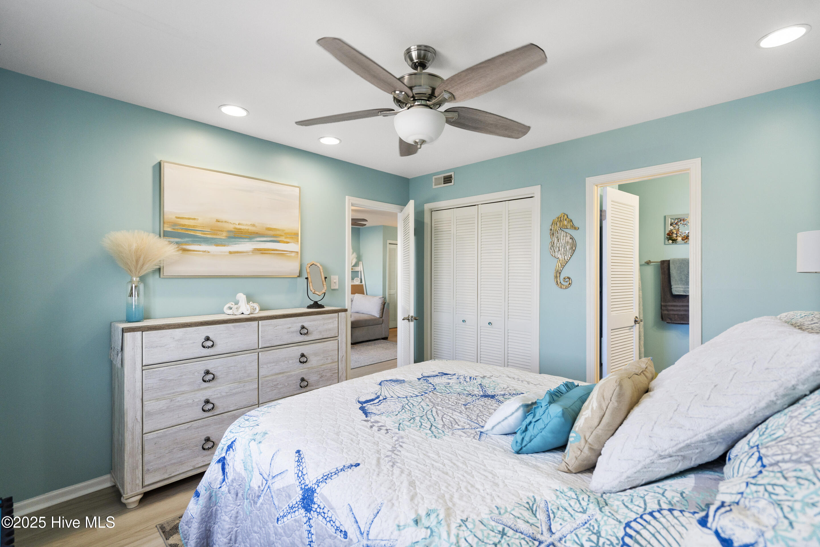 709 Canal Drive Apt 2b