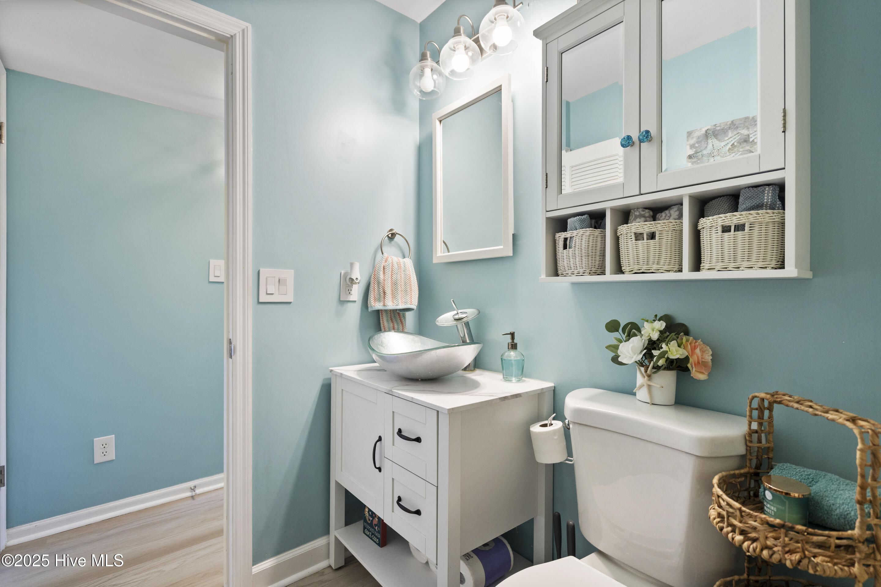 709 Canal Drive Apt 2b