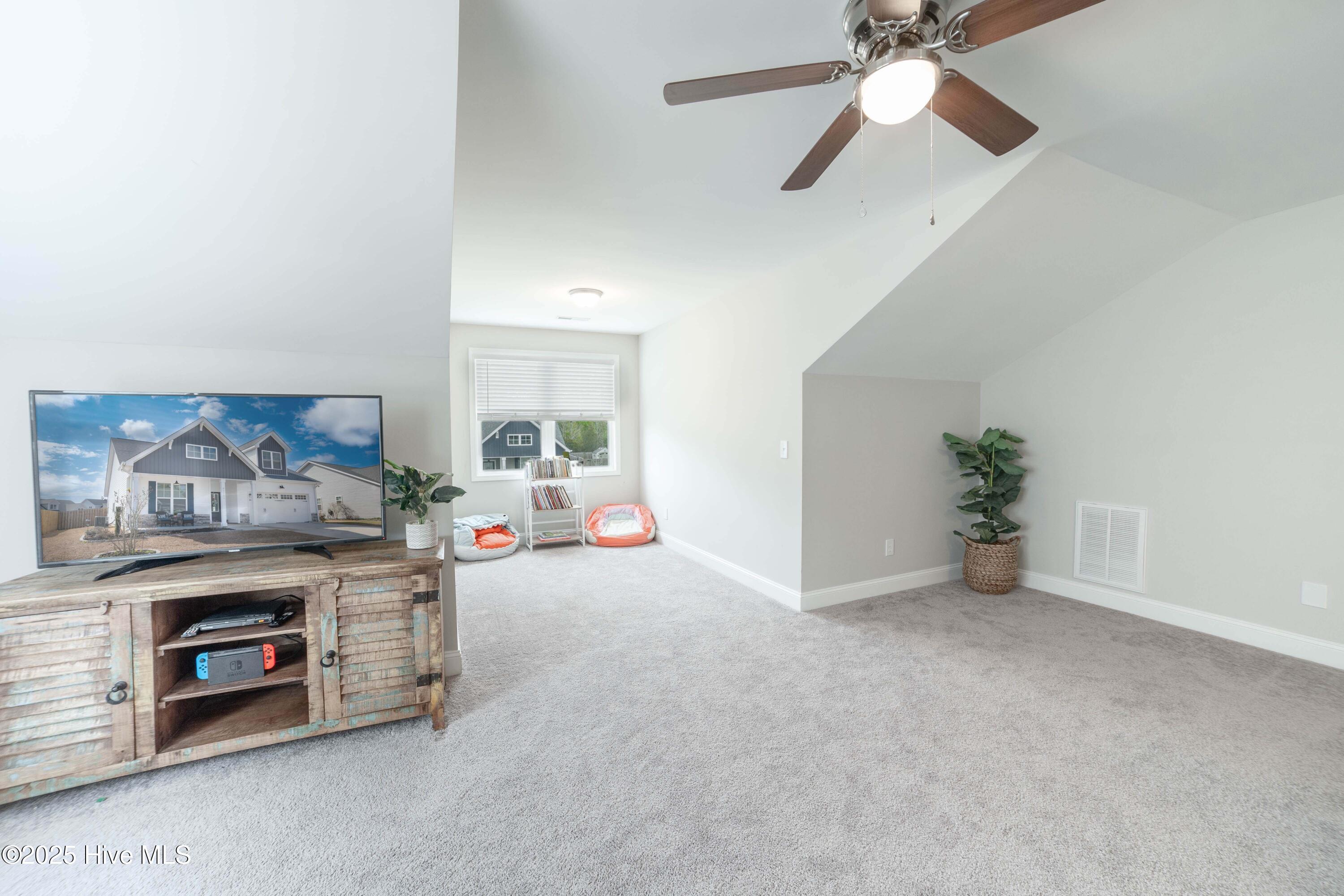 2109 Blue Bonnet Circle