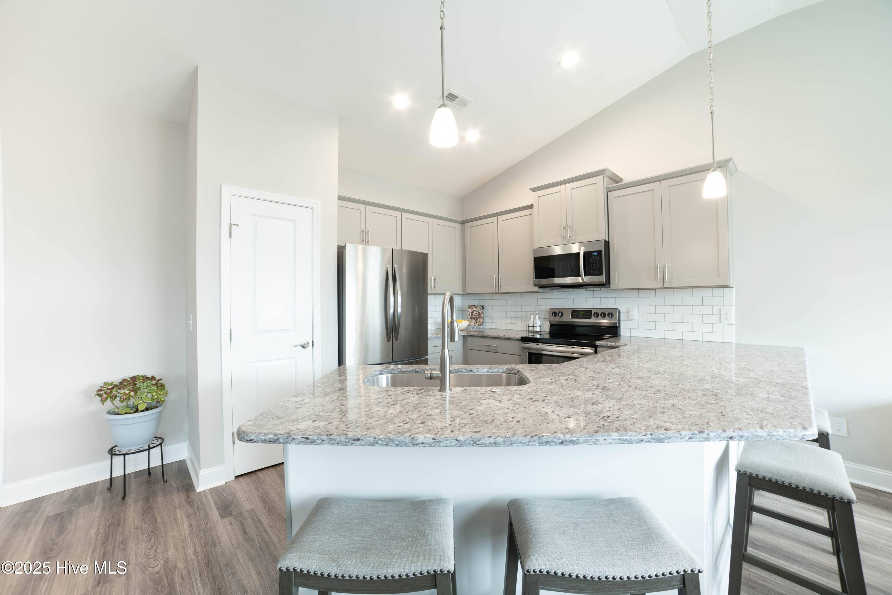 2109 Blue Bonnet Circle