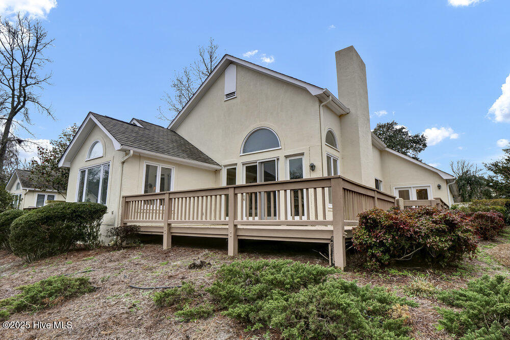 1821 Glen Eagles Lane